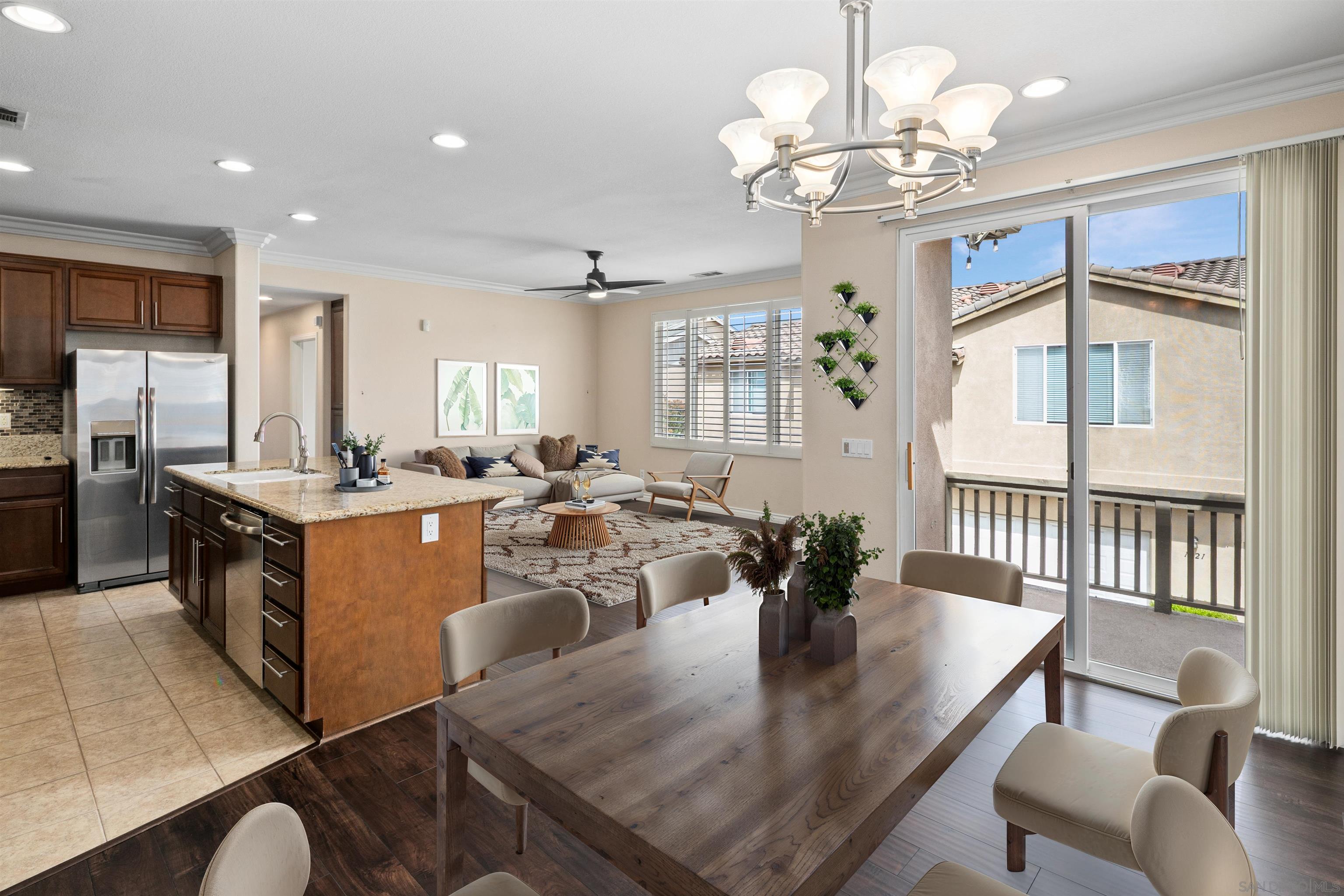 Front Image Thumbnail for SD260003323