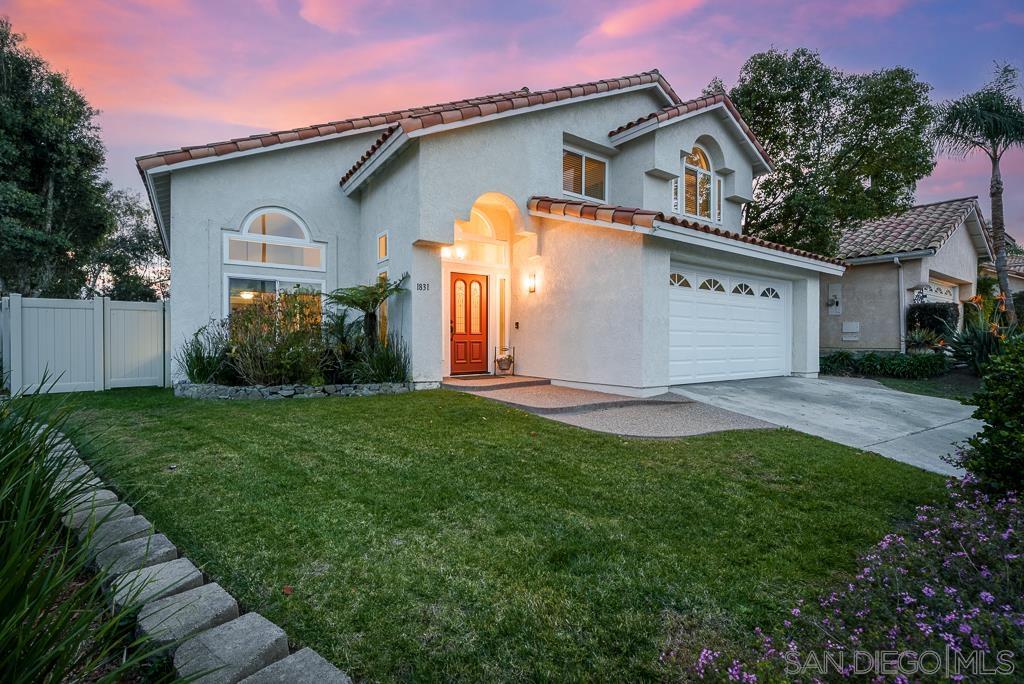 Detail Gallery Image 4 of 74 For 1831  Olympus Loop Drive, Vista,  CA 92081 - 4 Beds | 2/1 Baths