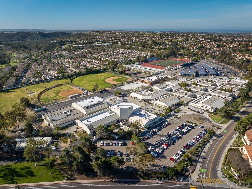 Detail Gallery Image 64 of 74 For 1831  Olympus Loop Drive, Vista,  CA 92081 - 4 Beds | 2/1 Baths