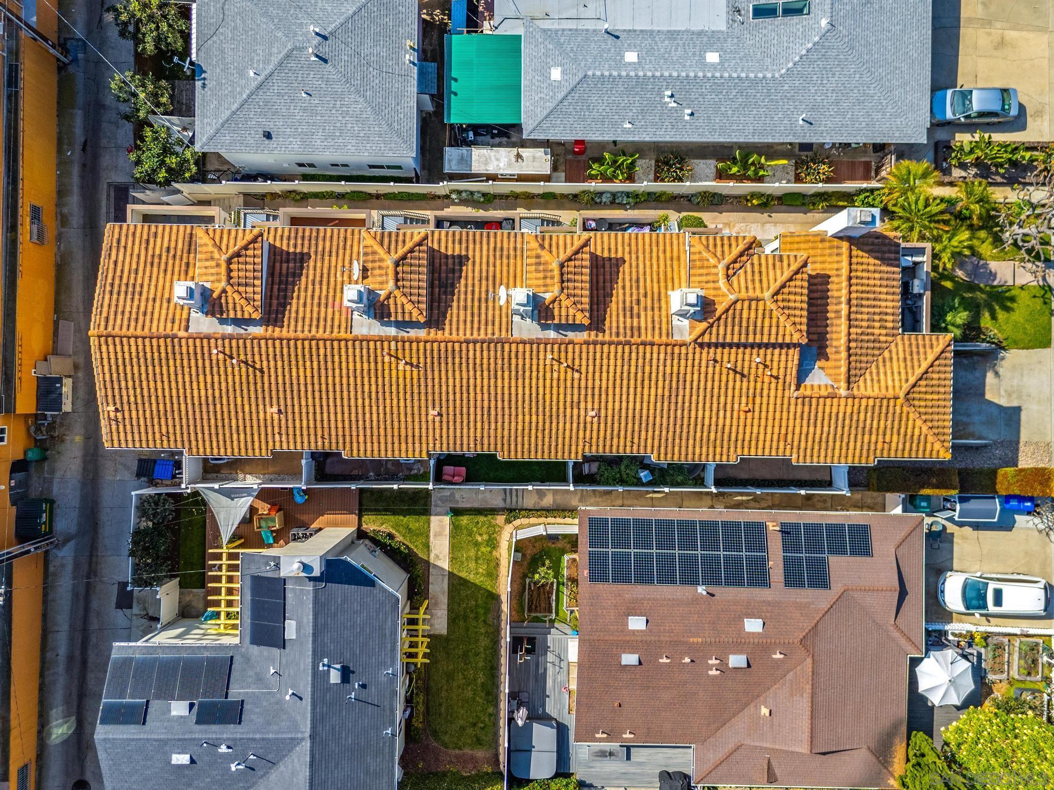 Detail Gallery Image 32 of 51 For 863  Agate St  #4,  San Diego,  CA 92109 - 3 Beds | 3 Baths