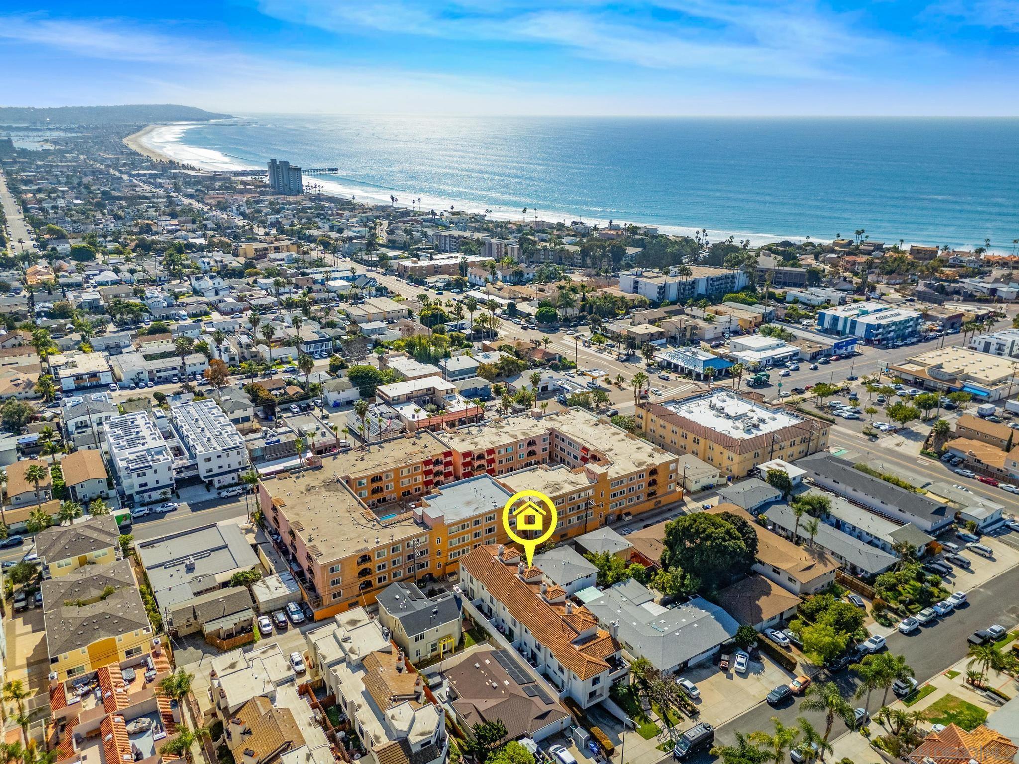 Detail Gallery Image 45 of 51 For 863  Agate St  #4,  San Diego,  CA 92109 - 3 Beds | 3 Baths