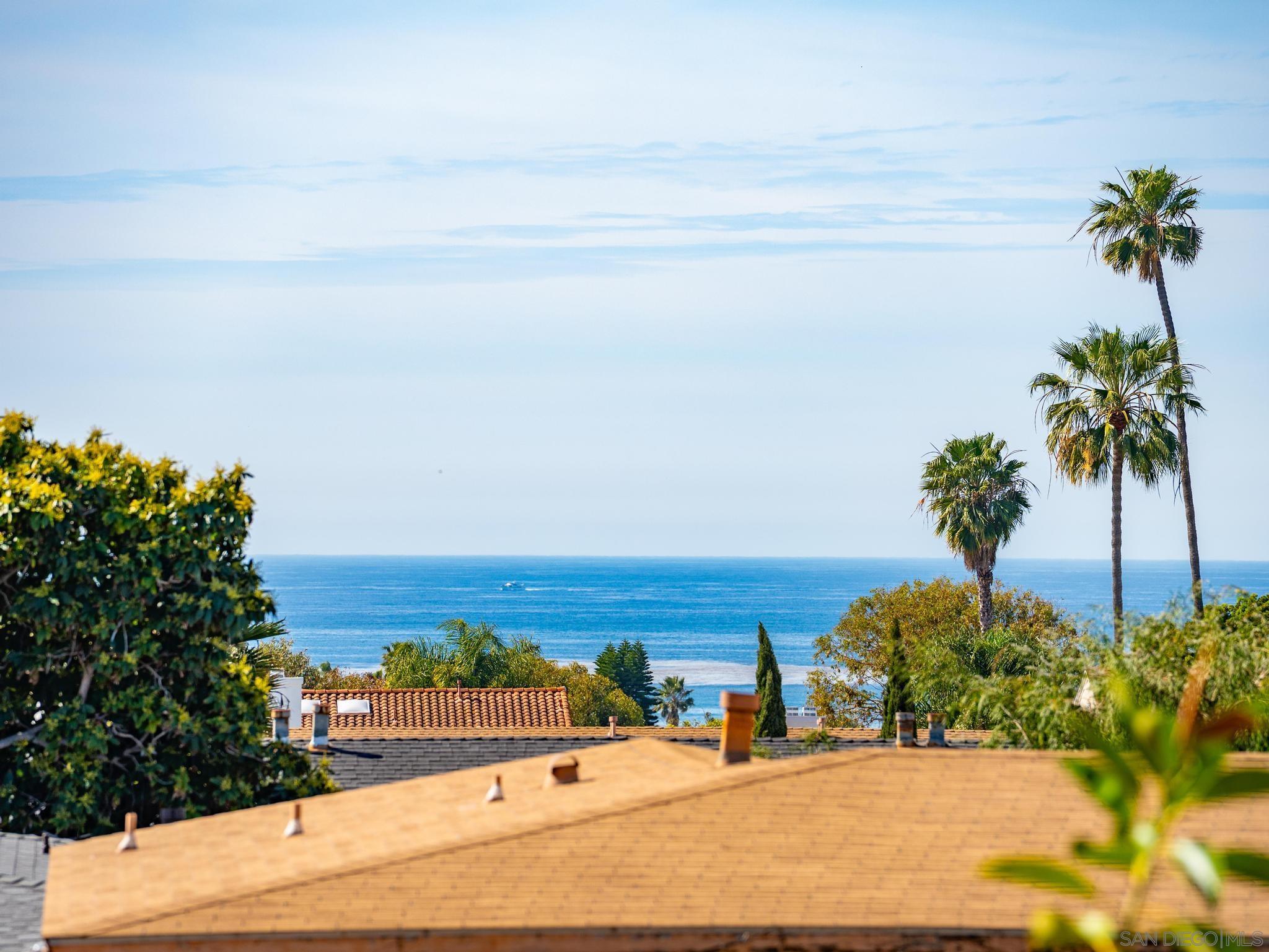Detail Gallery Image 47 of 51 For 863  Agate St  #4,  San Diego,  CA 92109 - 3 Beds | 3 Baths