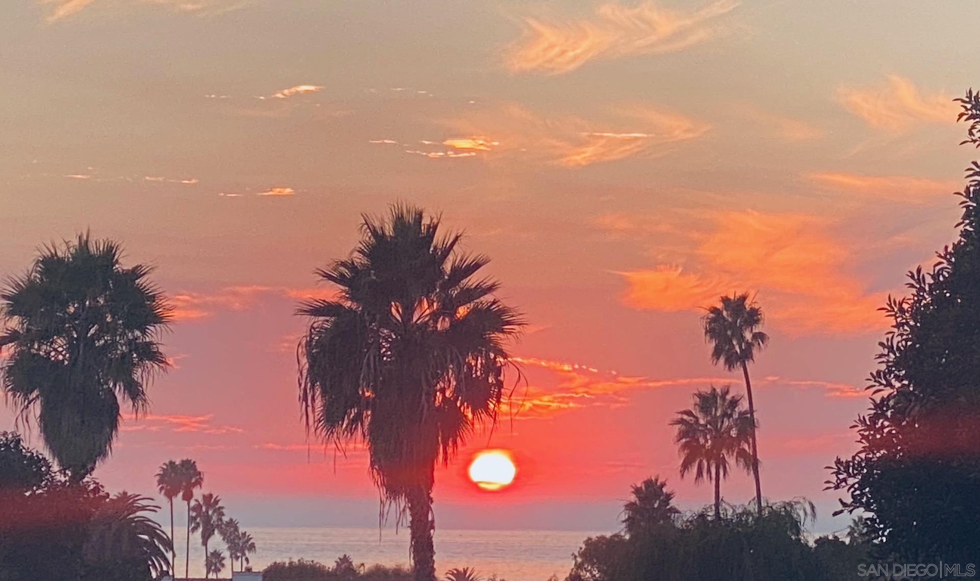 Detail Gallery Image 51 of 51 For 863  Agate St  #4,  San Diego,  CA 92109 - 3 Beds | 3 Baths