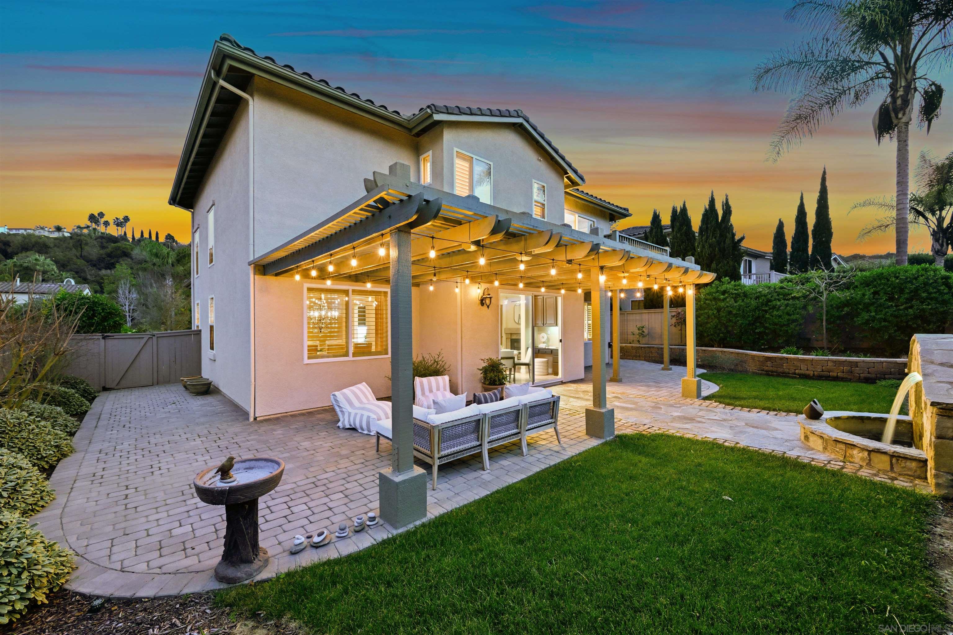 Detail Gallery Image 2 of 51 For 2834  Rancho Pancho, Carlsbad,  CA 92009 - 5 Beds | 3 Baths