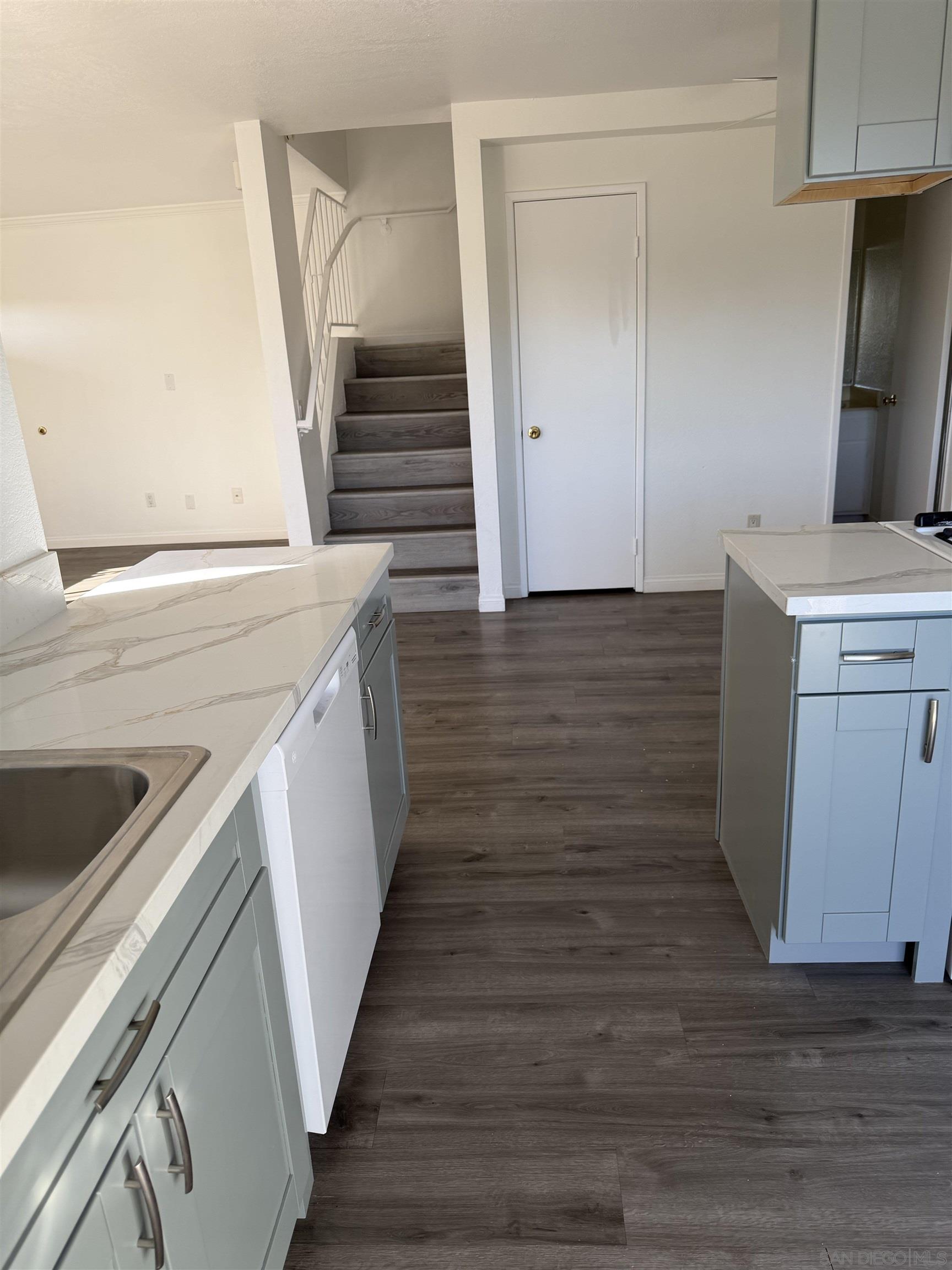 Detail Gallery Image 28 of 44 For , Escondido,  CA 92026 - 6 Beds | 2/1 Baths