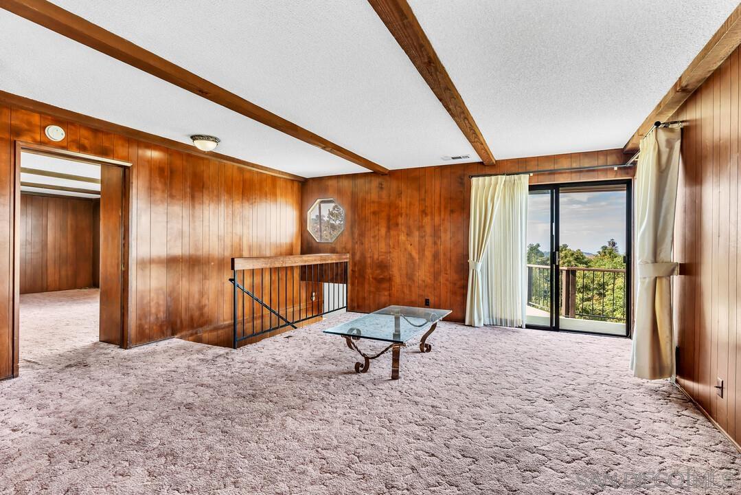 Detail Gallery Image 15 of 43 For 30311  Circle R Lane, Valley Center,  CA 92082 - 5 Beds | 3 Baths