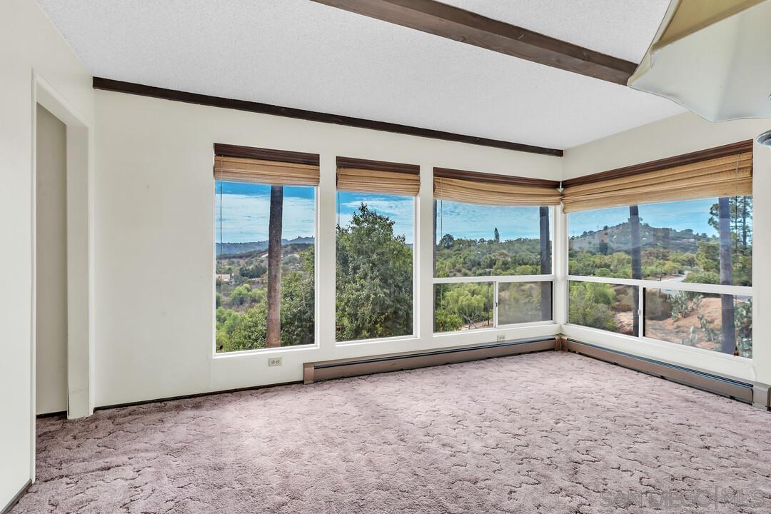 Detail Gallery Image 28 of 43 For 30311  Circle R Lane, Valley Center,  CA 92082 - 5 Beds | 3 Baths