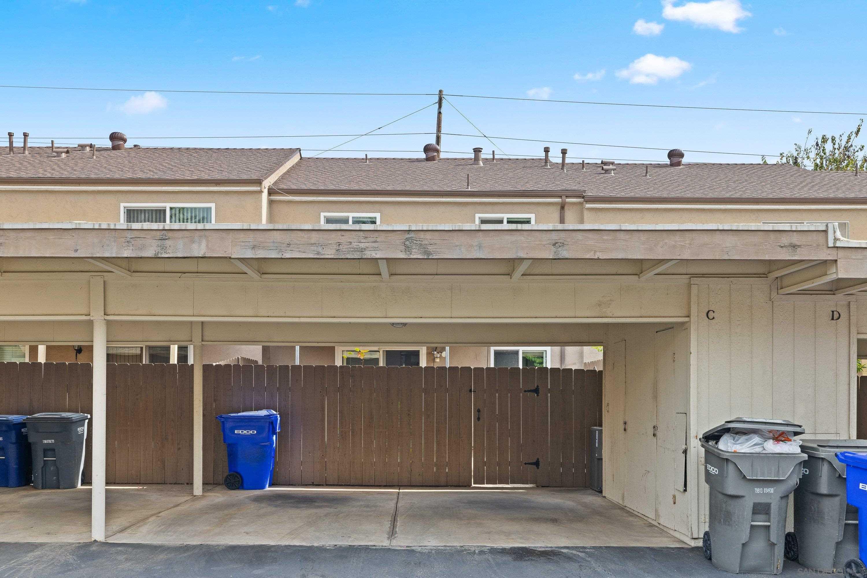 Detail Gallery Image 22 of 32 For 8022  Winter Gardens Blvd  #C,  El Cajon,  CA 92021 - 3 Beds | 1/1 Baths