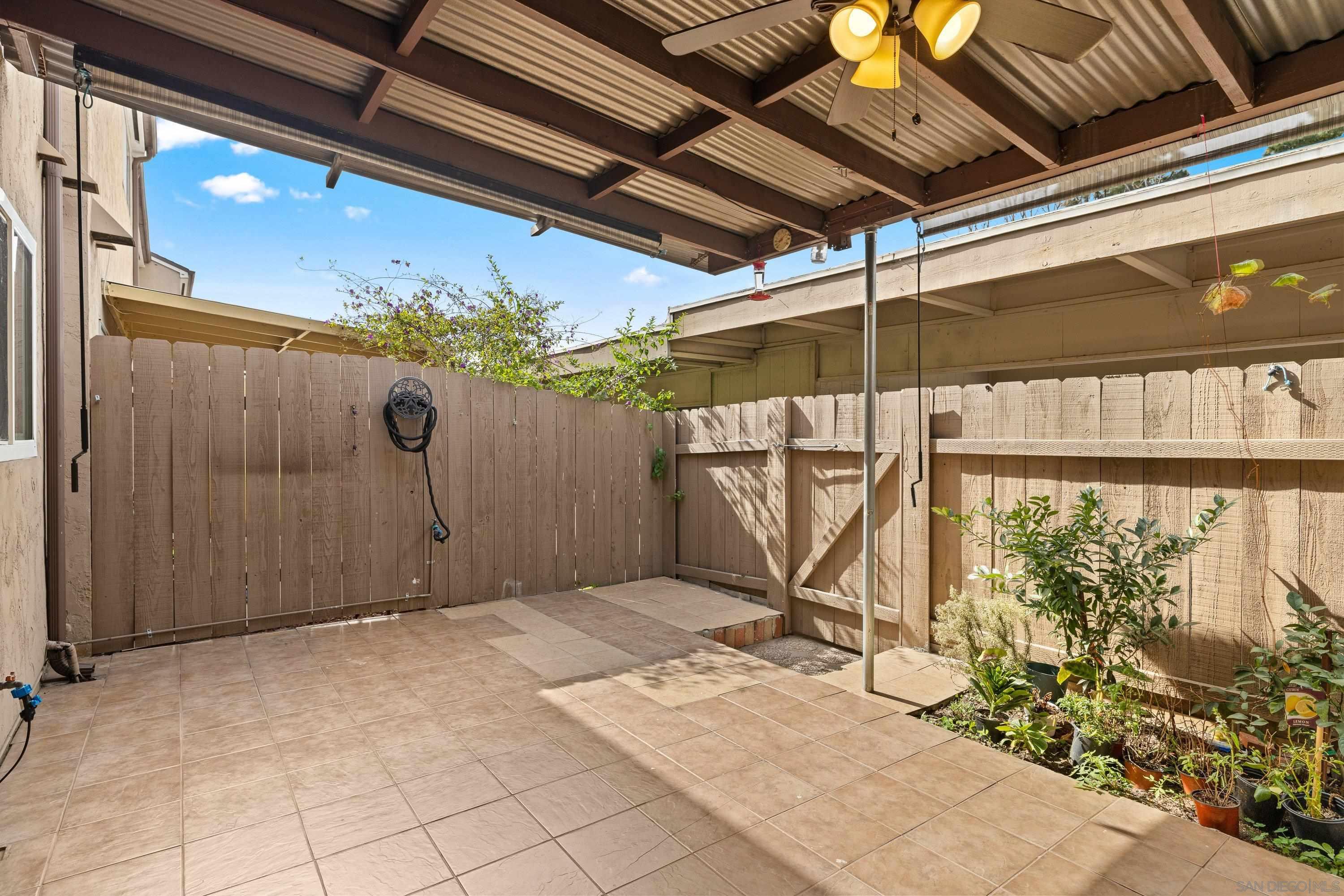 Detail Gallery Image 23 of 32 For 8022  Winter Gardens Blvd  #C,  El Cajon,  CA 92021 - 3 Beds | 1/1 Baths