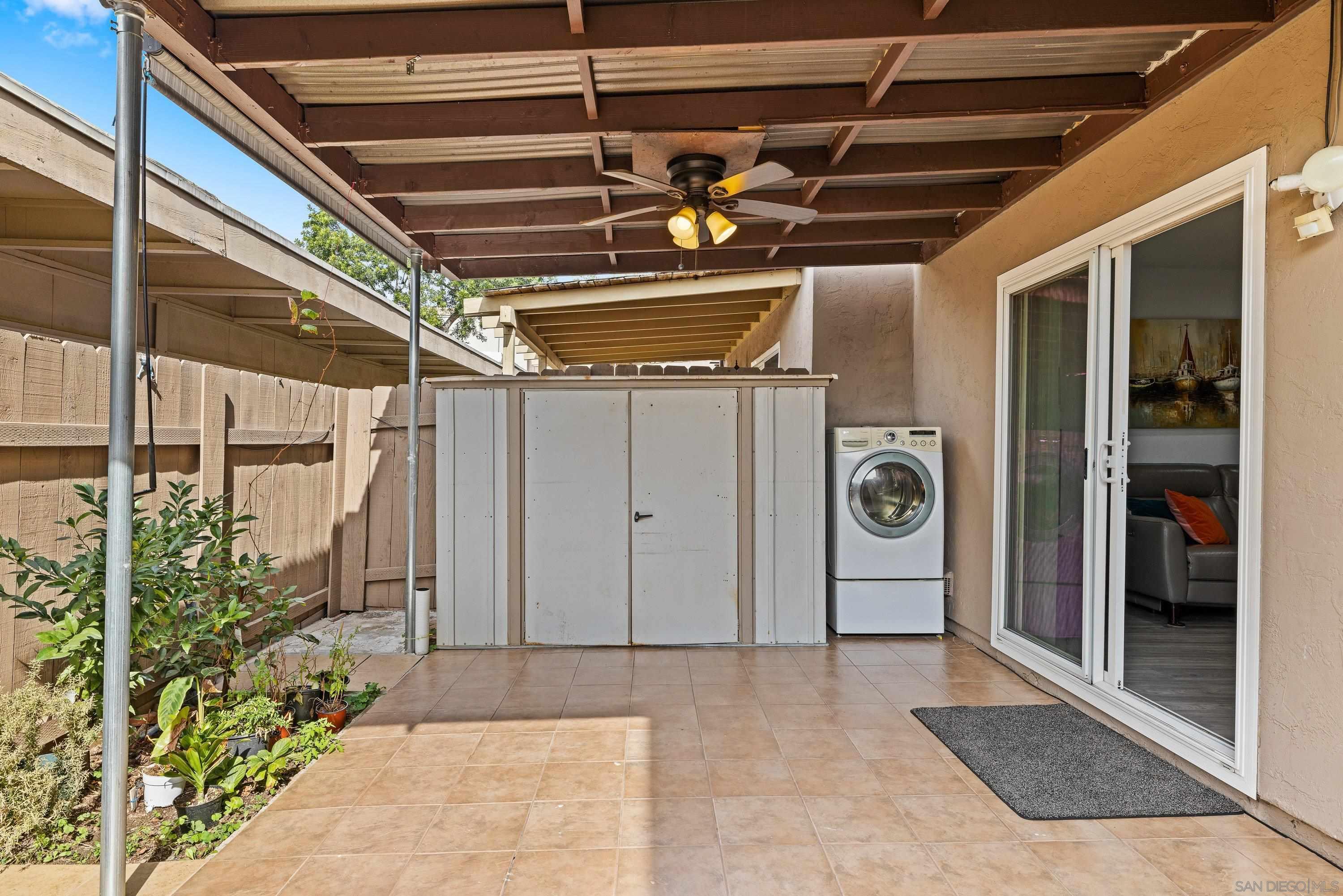 Detail Gallery Image 24 of 32 For 8022  Winter Gardens Blvd  #C,  El Cajon,  CA 92021 - 3 Beds | 1/1 Baths