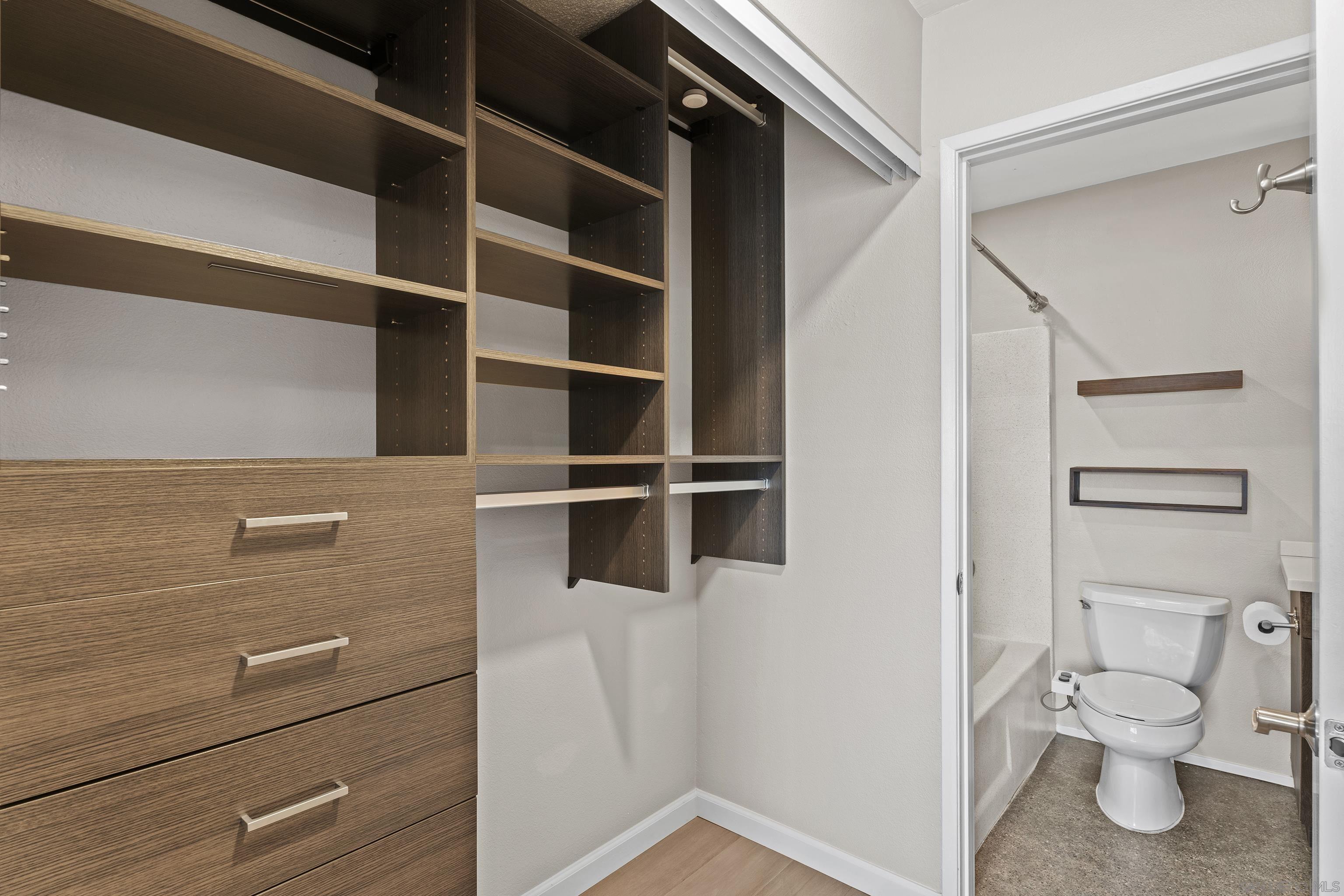 Detail Gallery Image 13 of 35 For 7702  Caminito Tingo  H201, Carlsbad,  CA 92009 - 1 Beds | 1 Baths