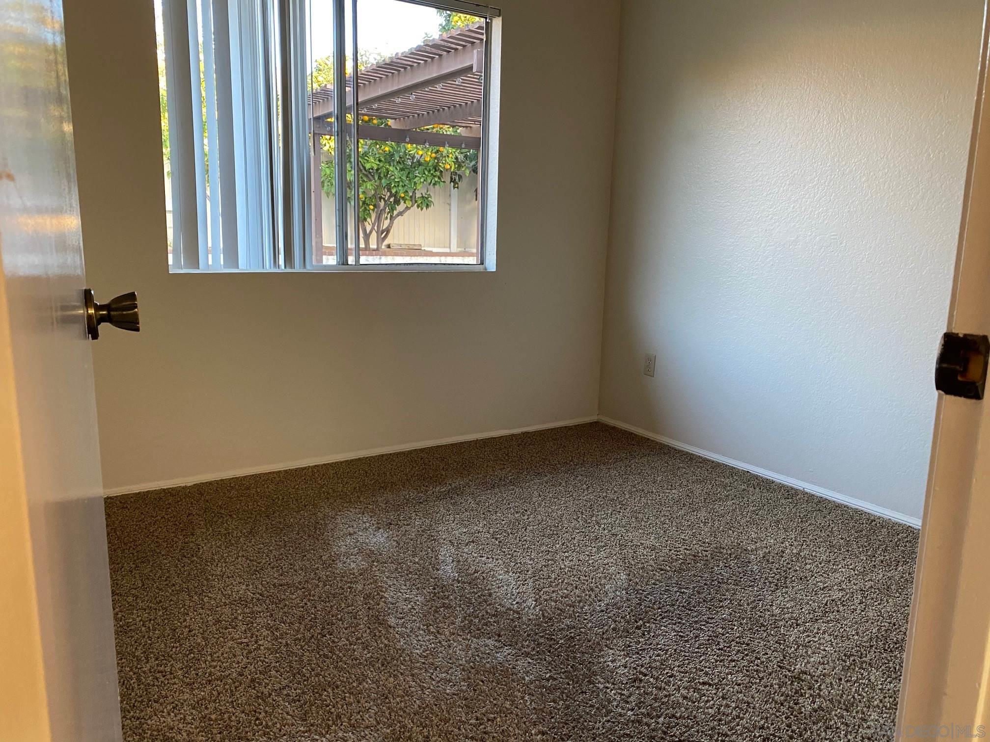 Detail Gallery Image 9 of 10 For 9888  Dauntless St, San Diego,  CA 92126 - 3 Beds | 2 Baths