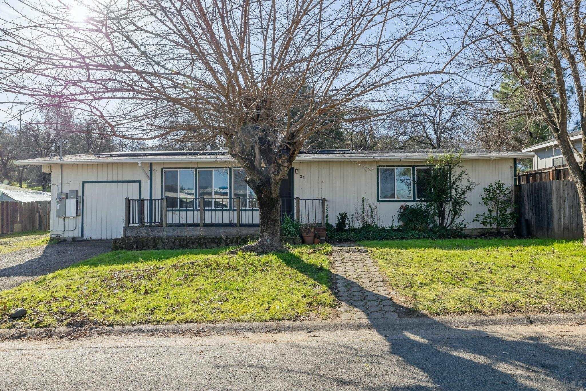 Front Image Thumbnail for SD260003344