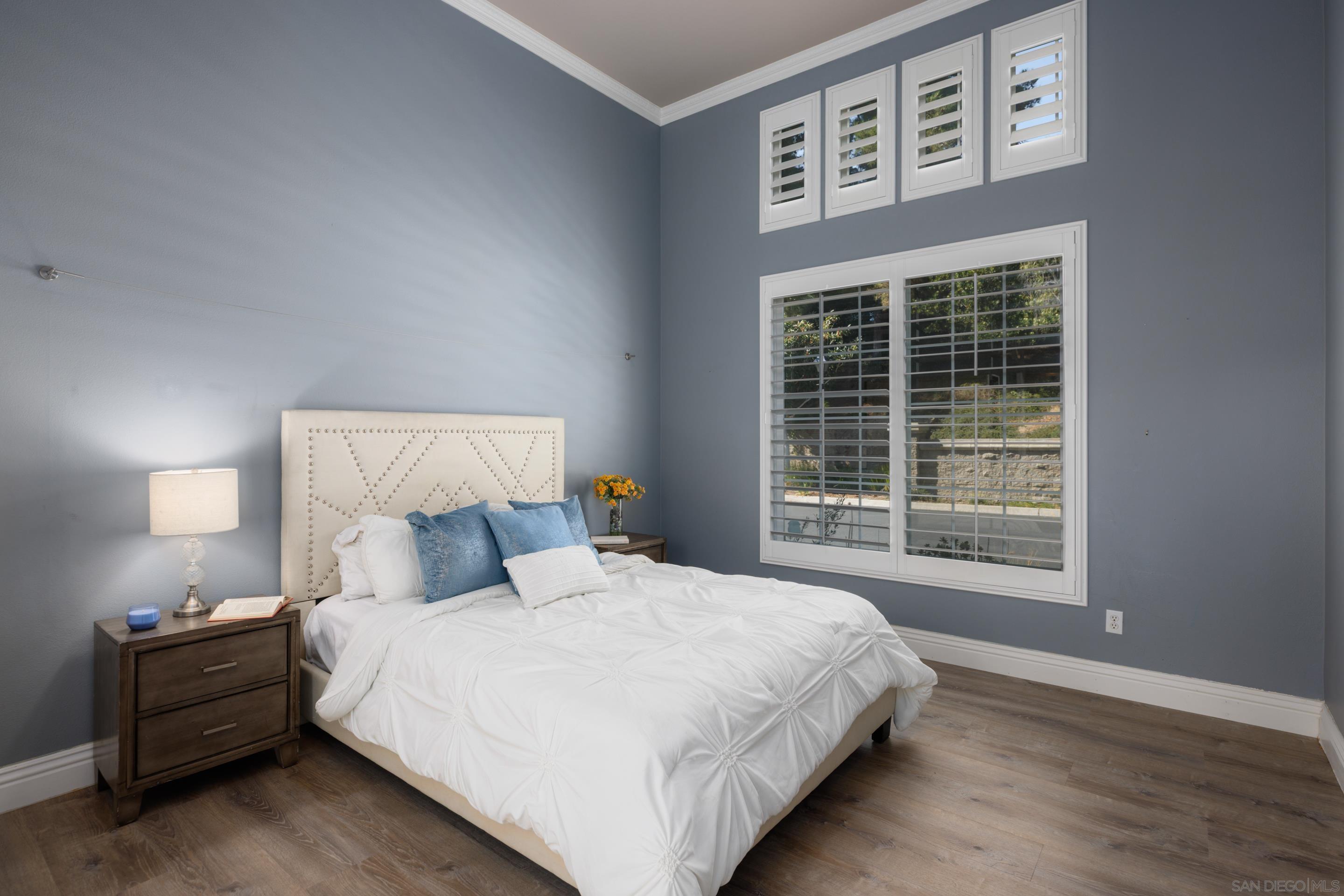 Detail Gallery Image 23 of 35 For 6077  Firwood Row, La Jolla,  CA 92037 - 4 Beds | 3/1 Baths