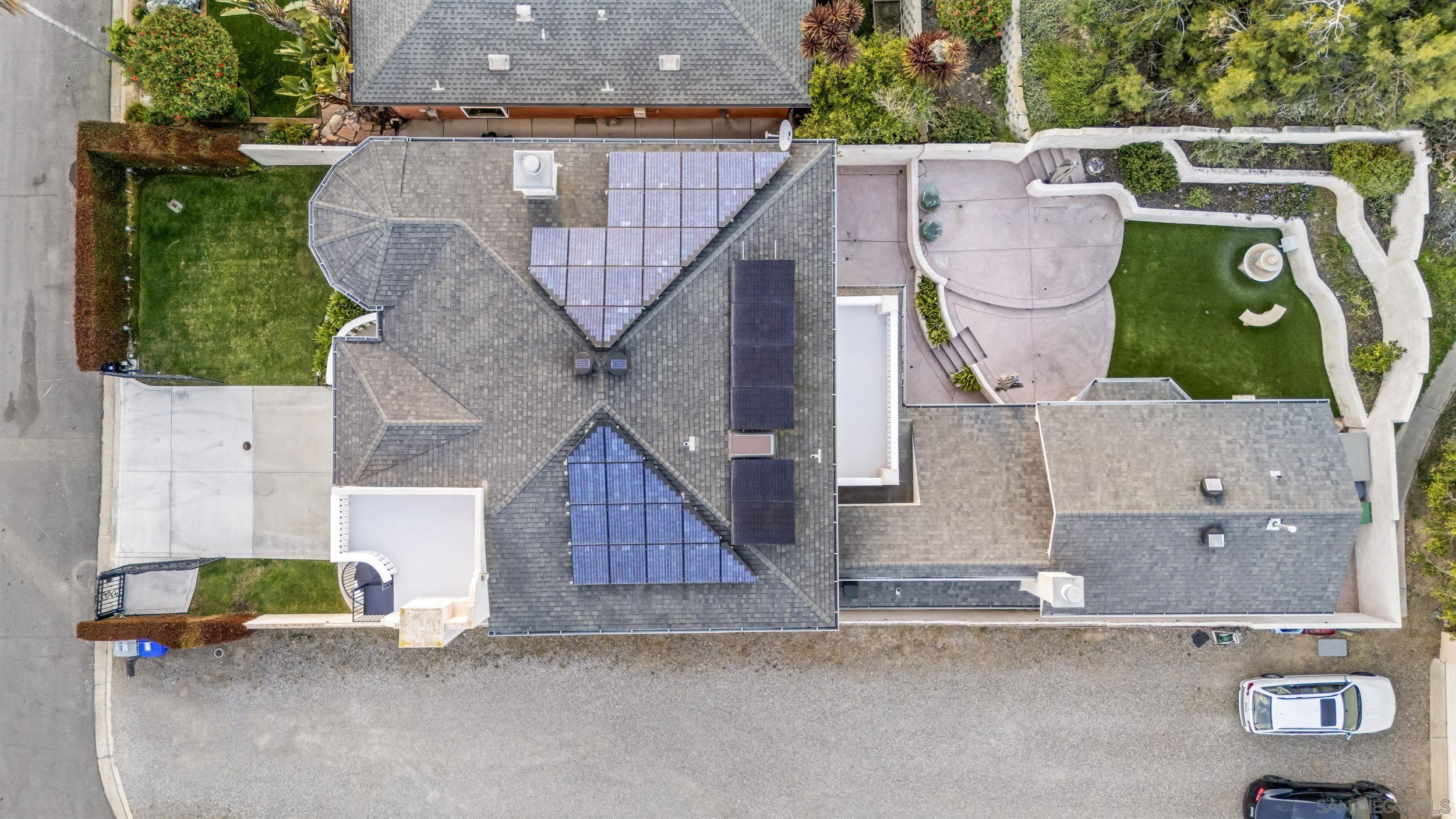 Detail Gallery Image 61 of 66 For 1028  Van Nuys St, San Diego,  CA 92109 - 5 Beds | 4 Baths