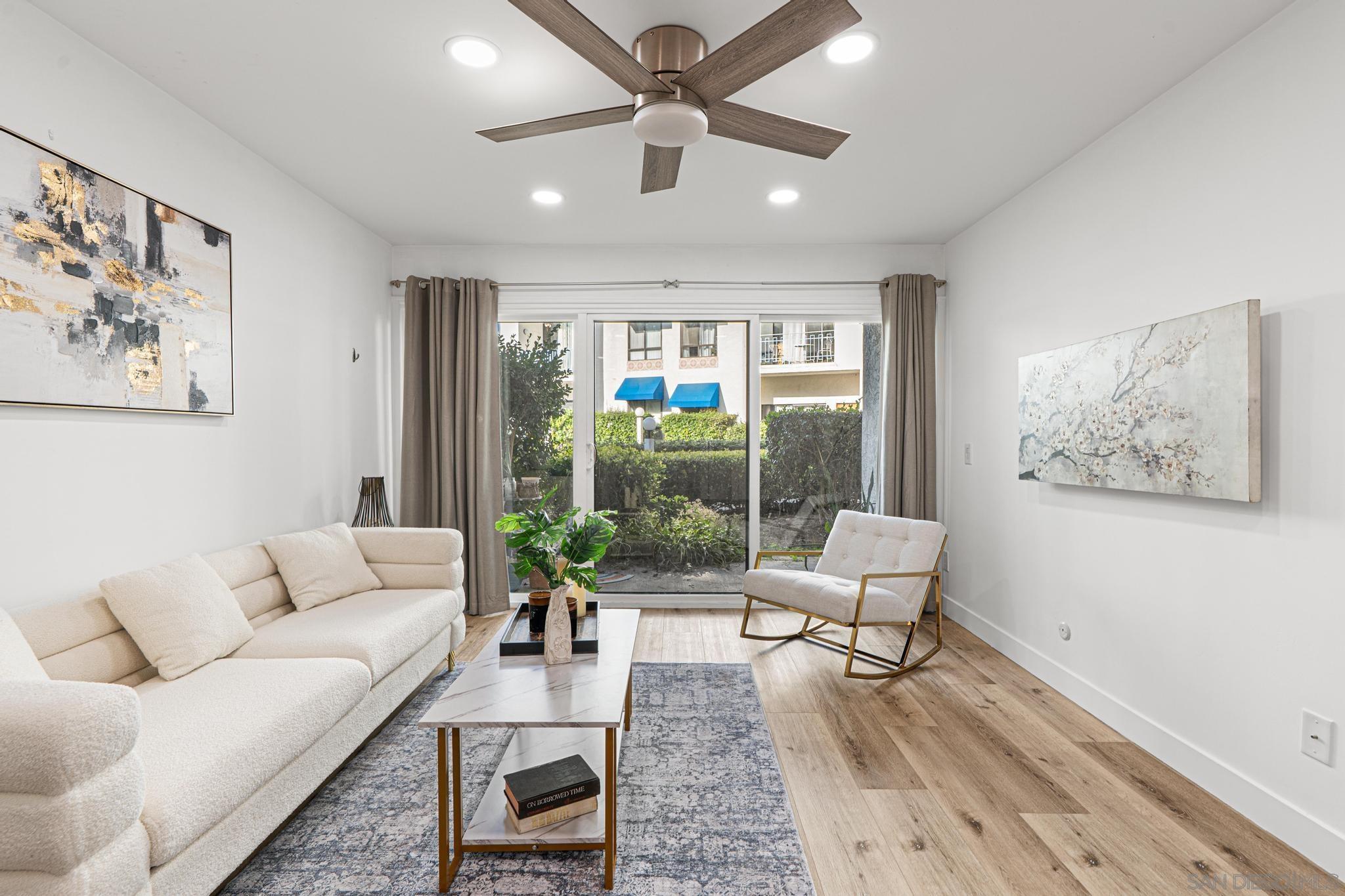 Detail Gallery Image 9 of 20 For 8308  Regents Rd  1f,  San Diego,  CA 92122 - 2 Beds | 2 Baths