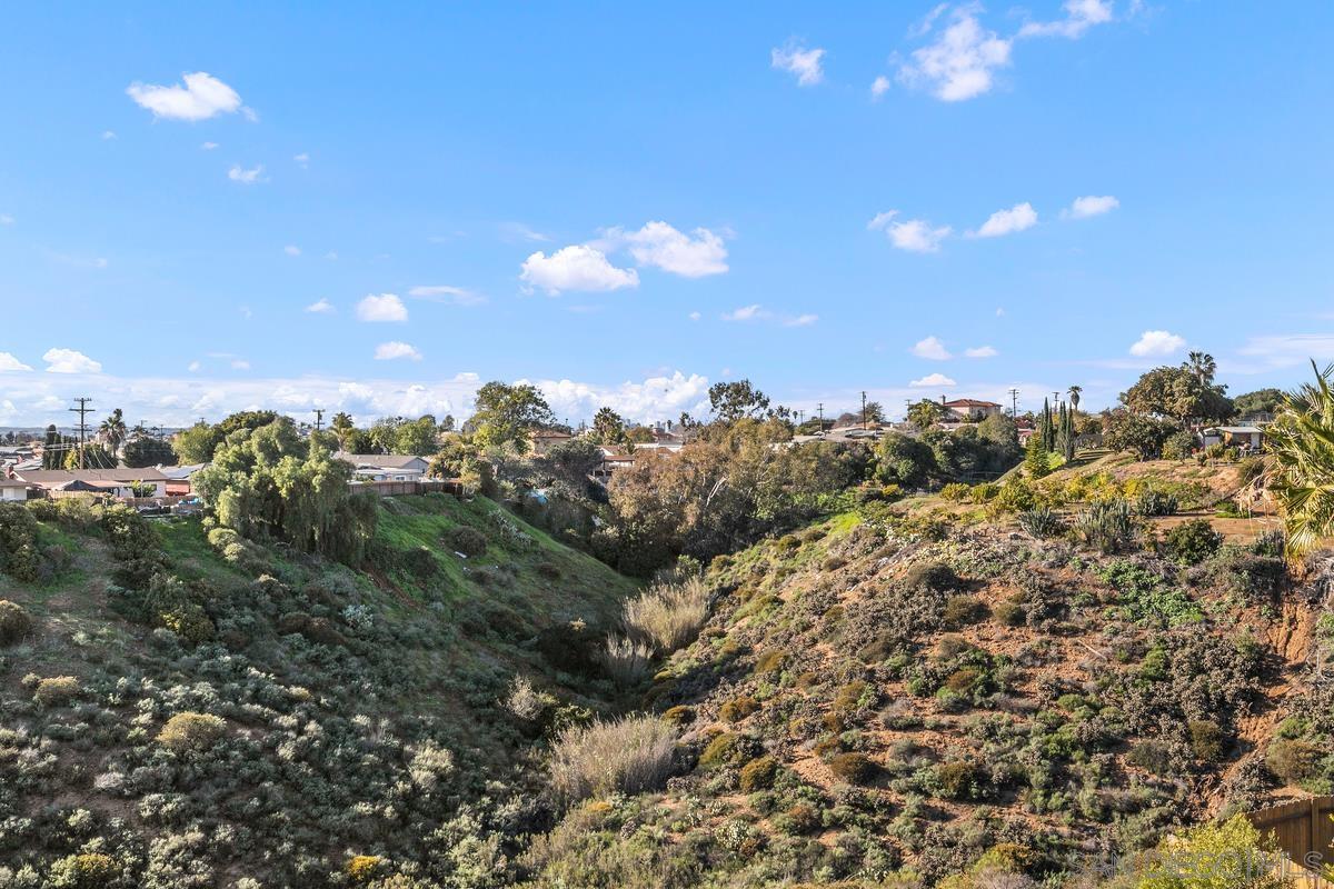 Detail Gallery Image 9 of 9 For 2848  Morningside St, San Diego,  CA 92139 - 2 Beds | 1 Baths