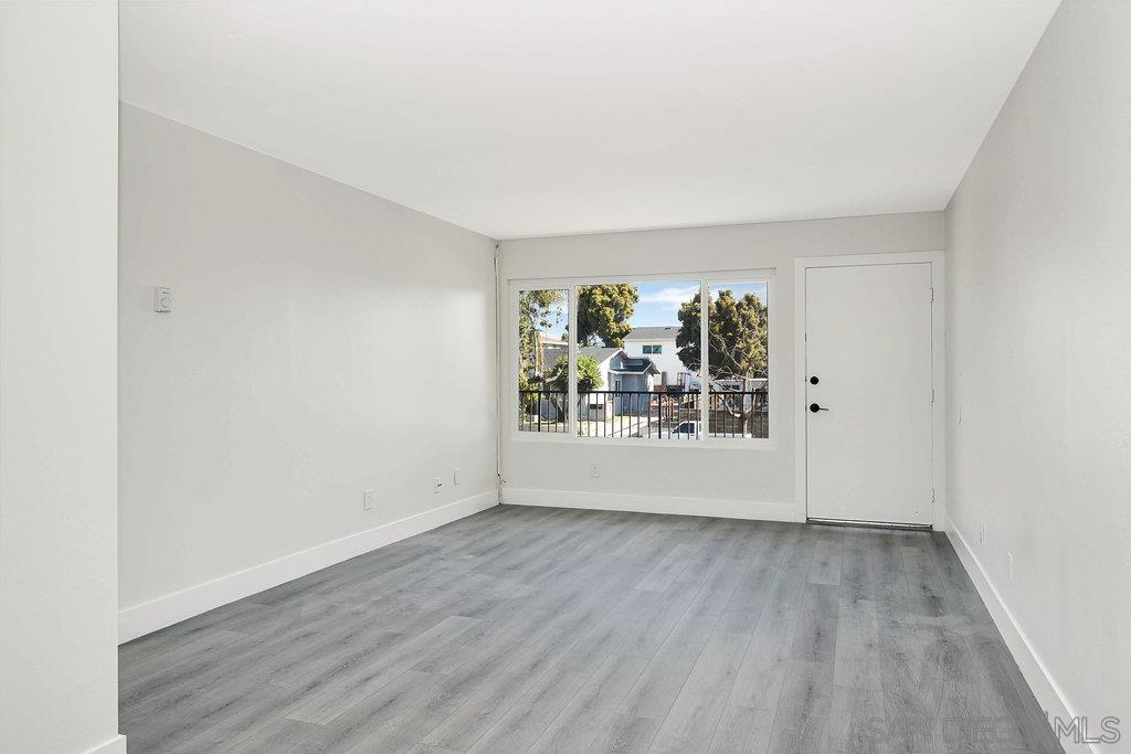 Detail Gallery Image 11 of 22 For 1642  C Ave, National City,  CA 91950 - 2 Beds | 1 Baths