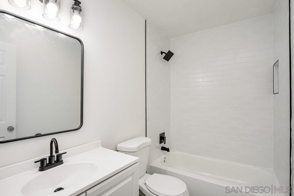 Detail Gallery Image 19 of 22 For 1642  C Ave, National City,  CA 91950 - 2 Beds | 1 Baths