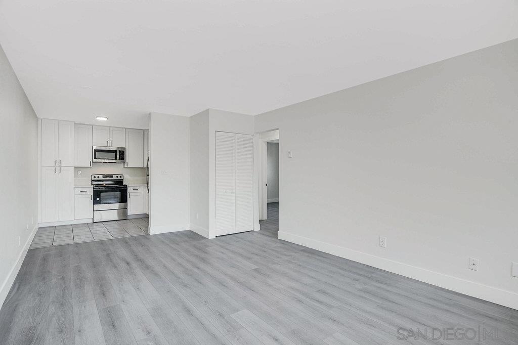 Detail Gallery Image 4 of 22 For 1642  C Ave, National City,  CA 91950 - 2 Beds | 1 Baths