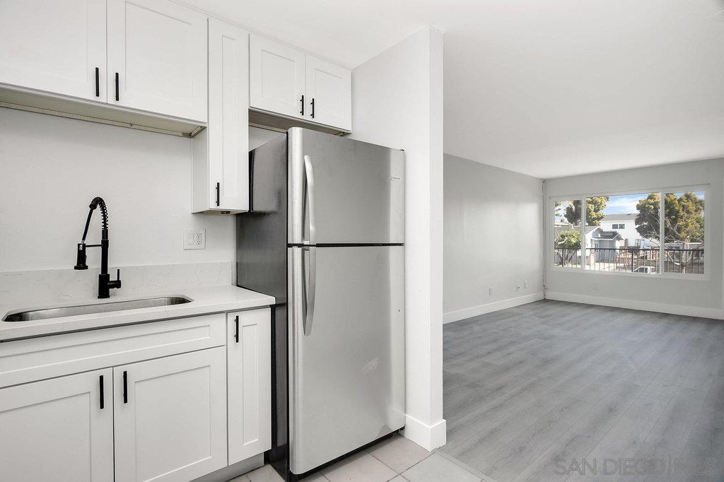 Detail Gallery Image 6 of 22 For 1642  C Ave, National City,  CA 91950 - 2 Beds | 1 Baths