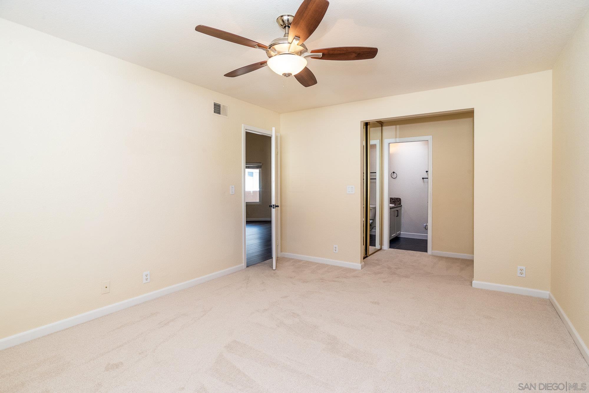 Detail Gallery Image 22 of 36 For 1548  Thomas Ave  #6,  San Diego,  CA 92109 - 2 Beds | 2 Baths
