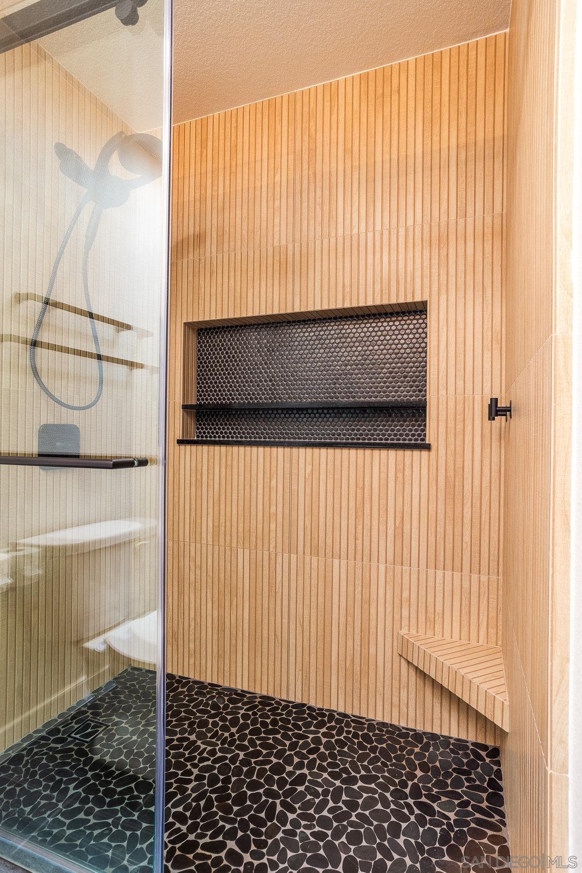 Detail Gallery Image 26 of 36 For 1548  Thomas Ave  #6,  San Diego,  CA 92109 - 2 Beds | 2 Baths