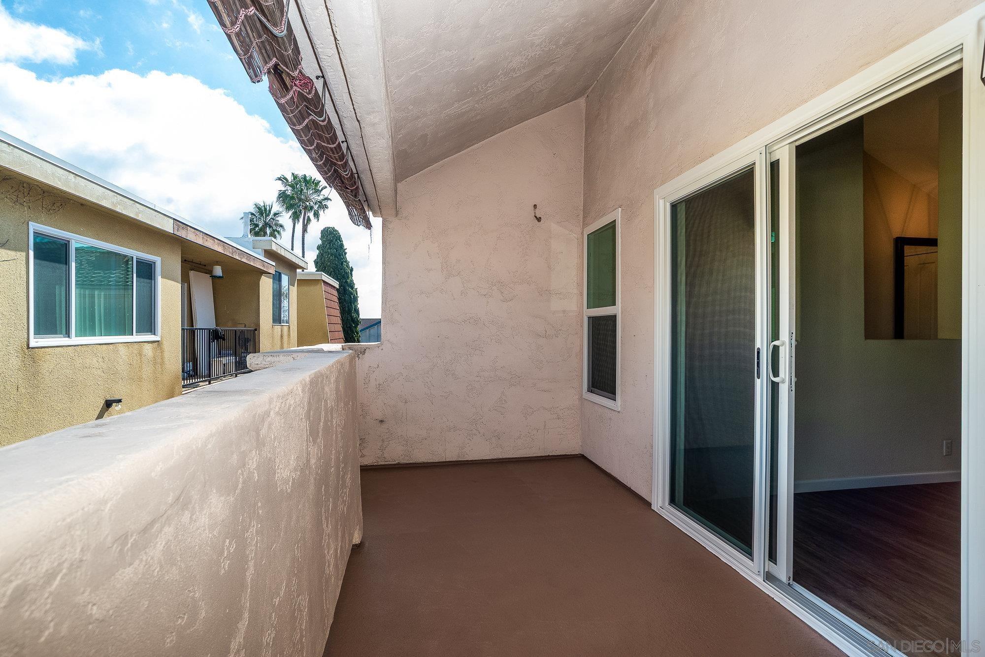 Detail Gallery Image 30 of 36 For 1548  Thomas Ave  #6,  San Diego,  CA 92109 - 2 Beds | 2 Baths