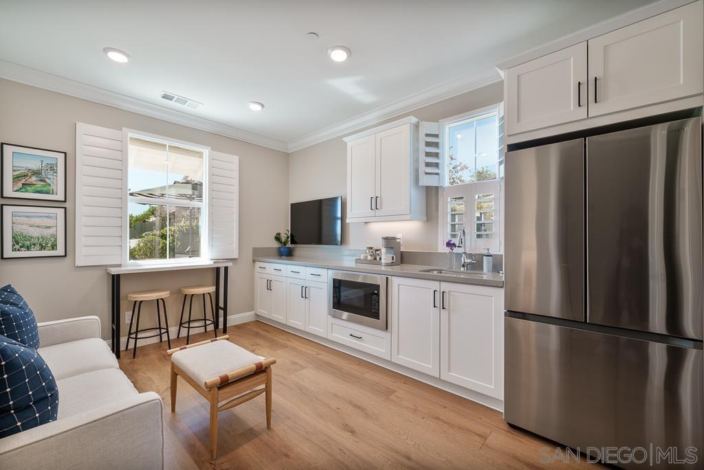 Detail Gallery Image 4 of 74 For 912  Lindbergh Drive, San Marcos,  CA 92069 - 4 Beds | 3/1 Baths