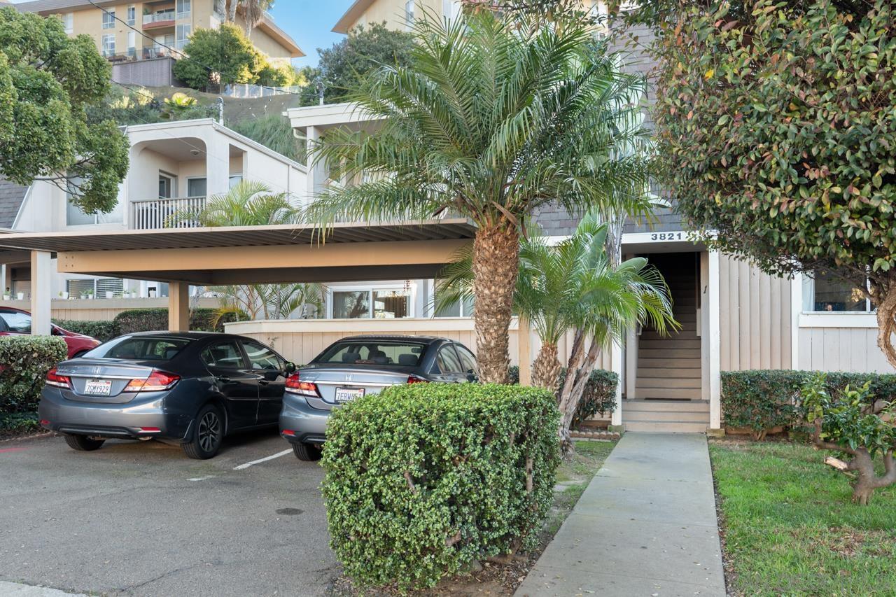 Front Image Thumbnail for SD260003363