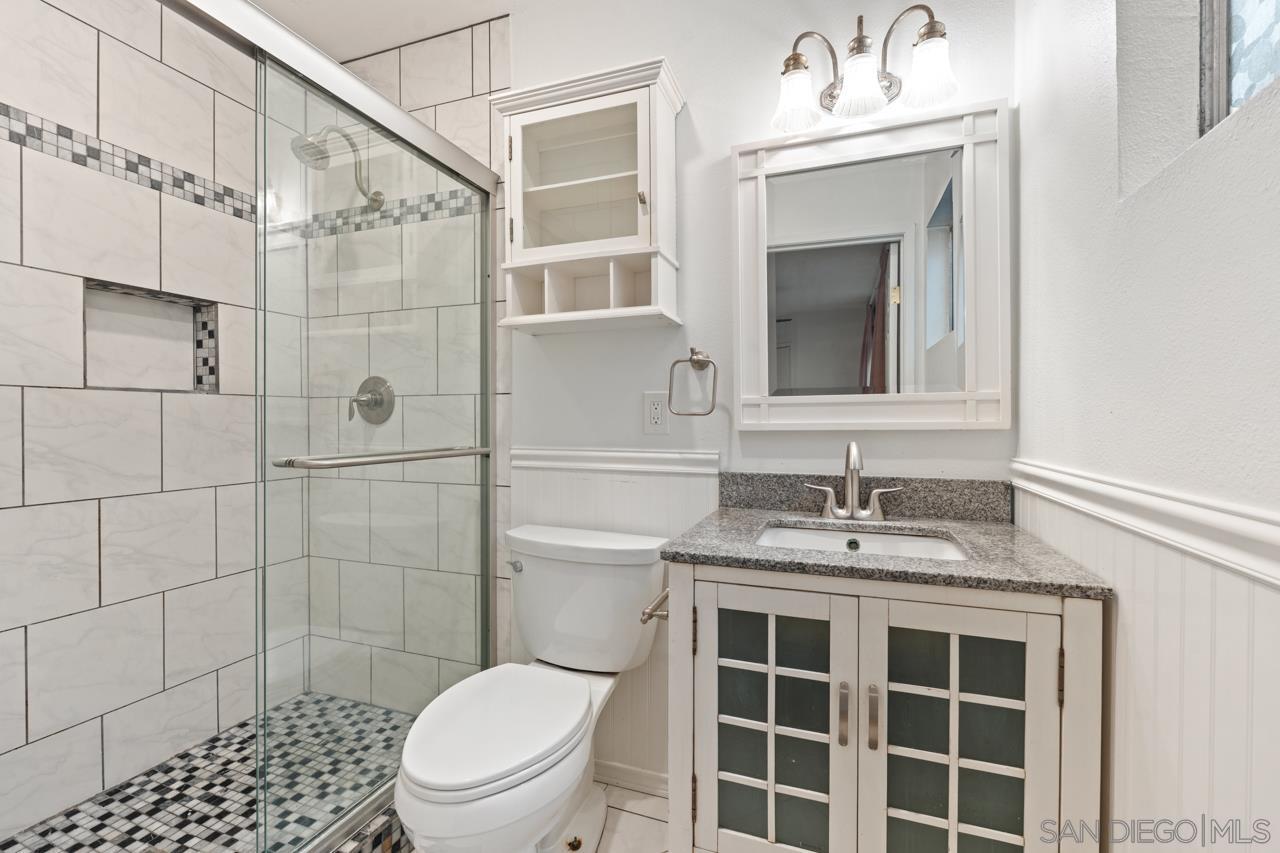 Detail Gallery Image 16 of 50 For 3821  Basilone St  #2,  San Diego,  CA 92110 - 3 Beds | 2 Baths