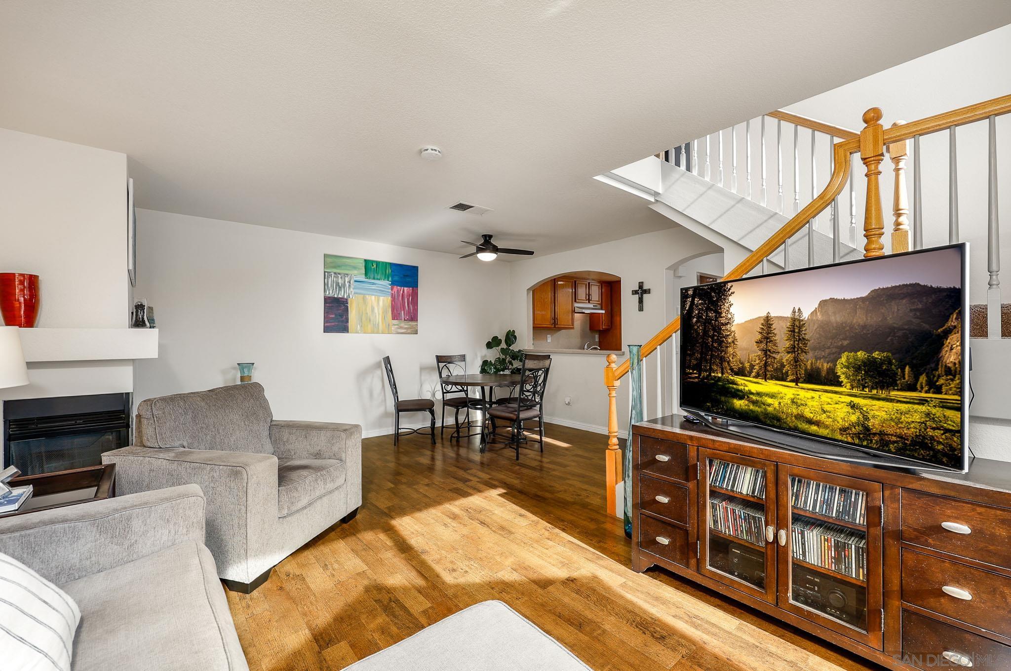 Detail Gallery Image 13 of 39 For 750  Breeze Hill Rd  #100,  Vista,  CA 92081 - 2 Beds | 2/1 Baths