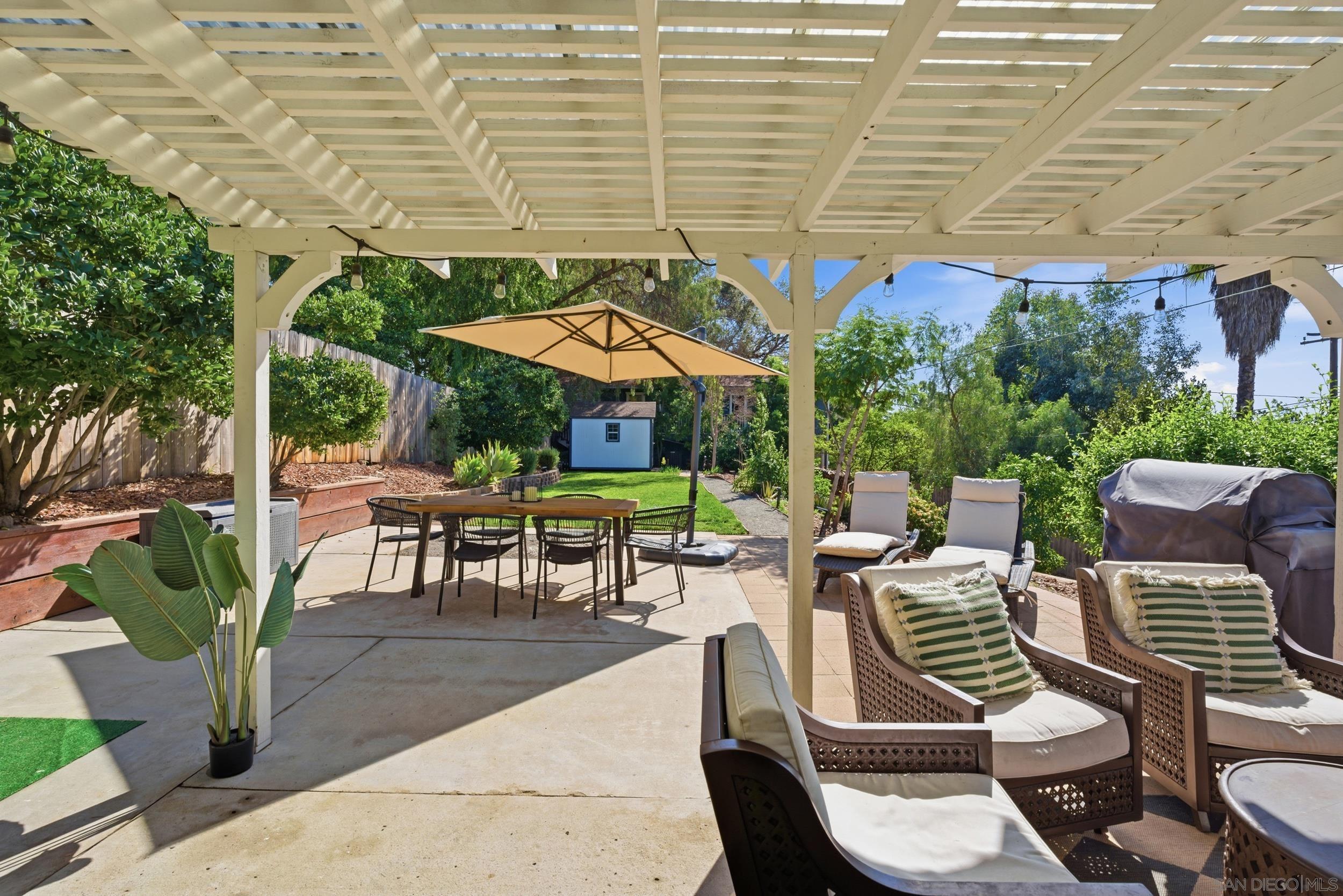 Detail Gallery Image 21 of 42 For 135  E 10th, Escondido,  CA 92025 - 3 Beds | 2 Baths