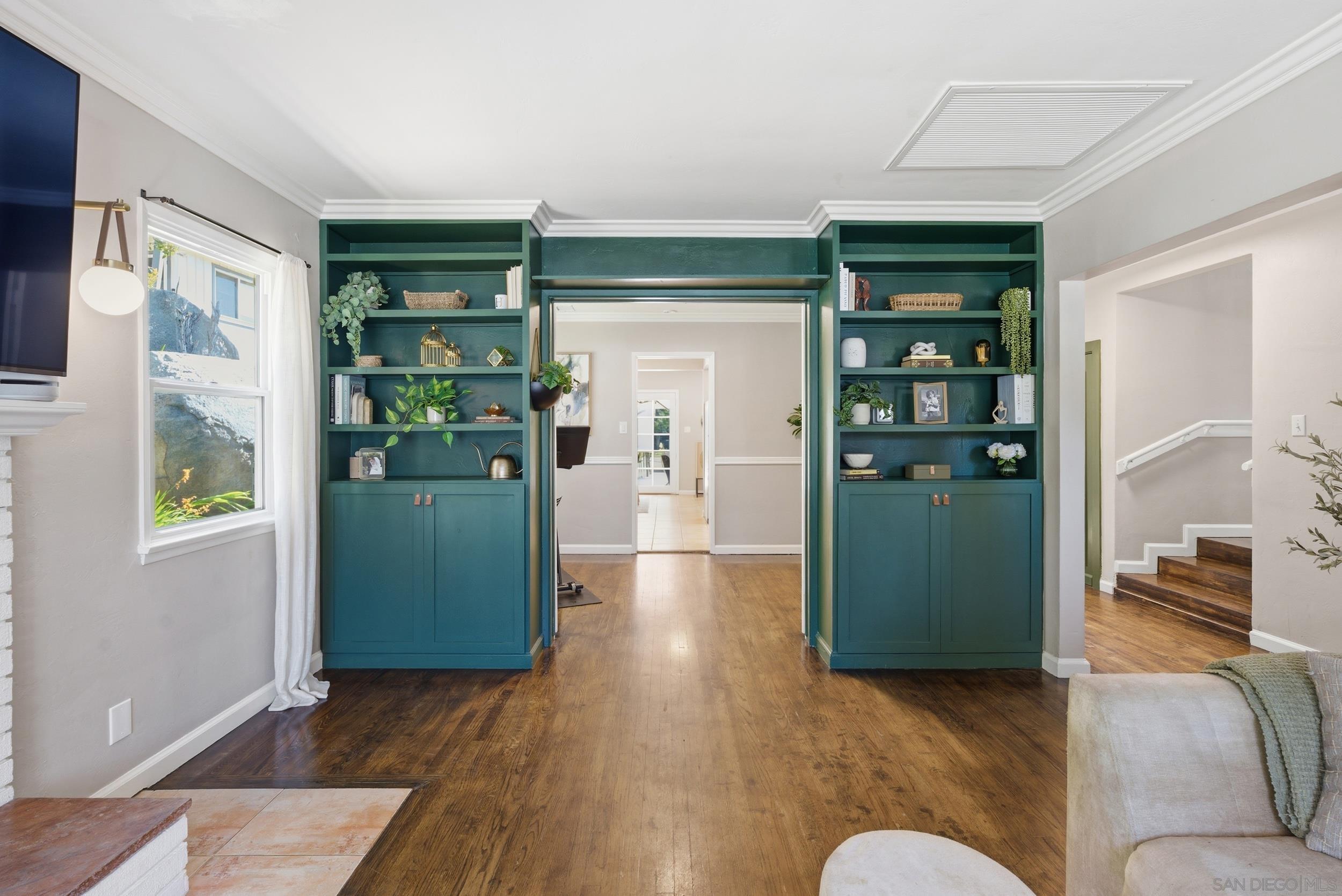 Detail Gallery Image 5 of 42 For 135  E 10th, Escondido,  CA 92025 - 3 Beds | 2 Baths