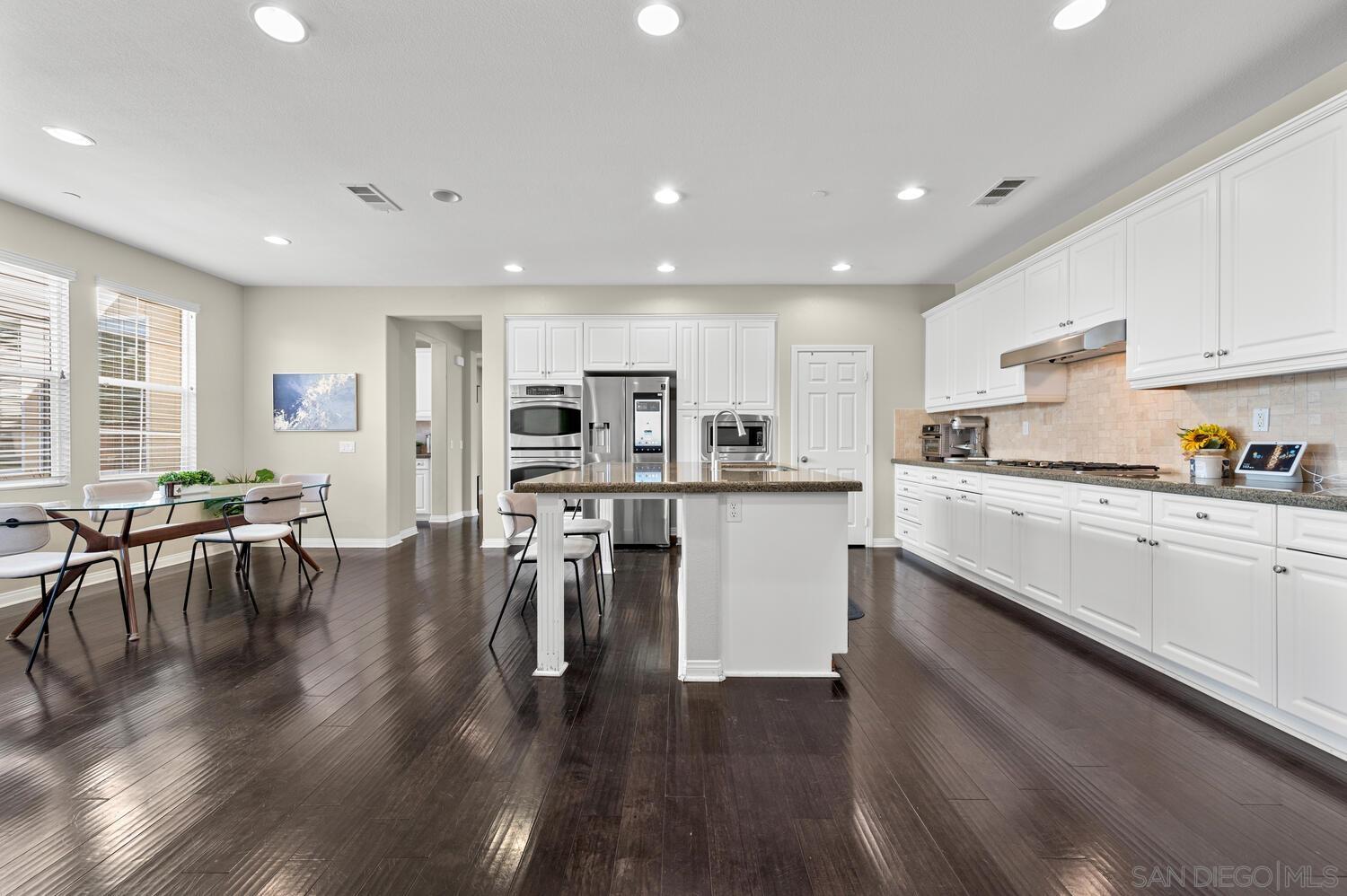 Detail Gallery Image 23 of 71 For 17314  Eagle Canyon Pl, San Diego,  CA 92127 - 4 Beds | 4/1 Baths