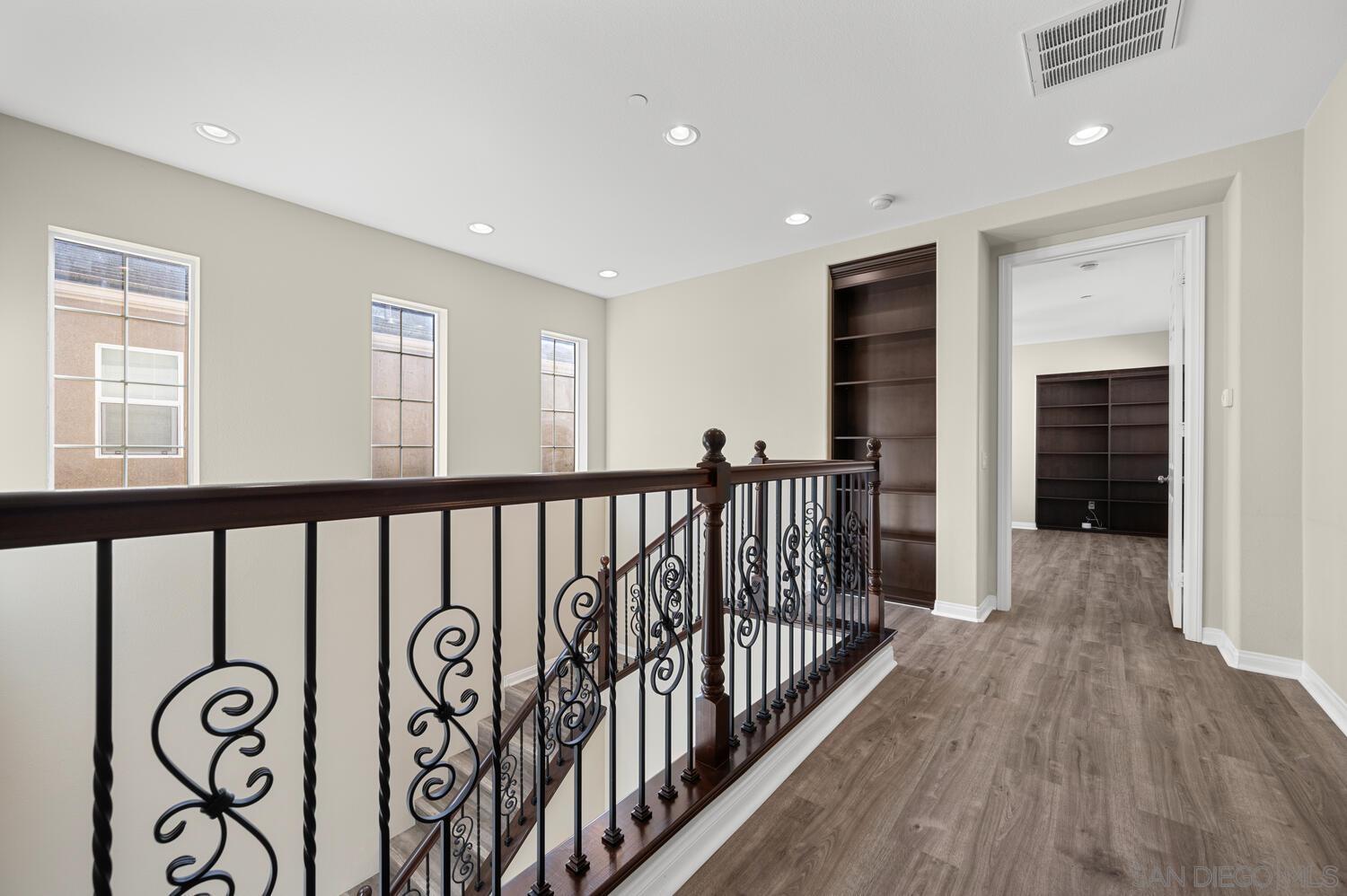 Detail Gallery Image 29 of 71 For 17314  Eagle Canyon Pl, San Diego,  CA 92127 - 4 Beds | 4/1 Baths