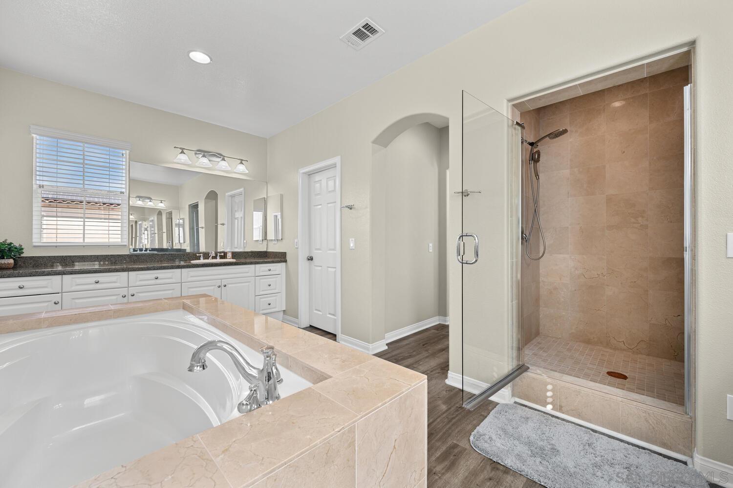 Detail Gallery Image 34 of 71 For 17314  Eagle Canyon Pl, San Diego,  CA 92127 - 4 Beds | 4/1 Baths