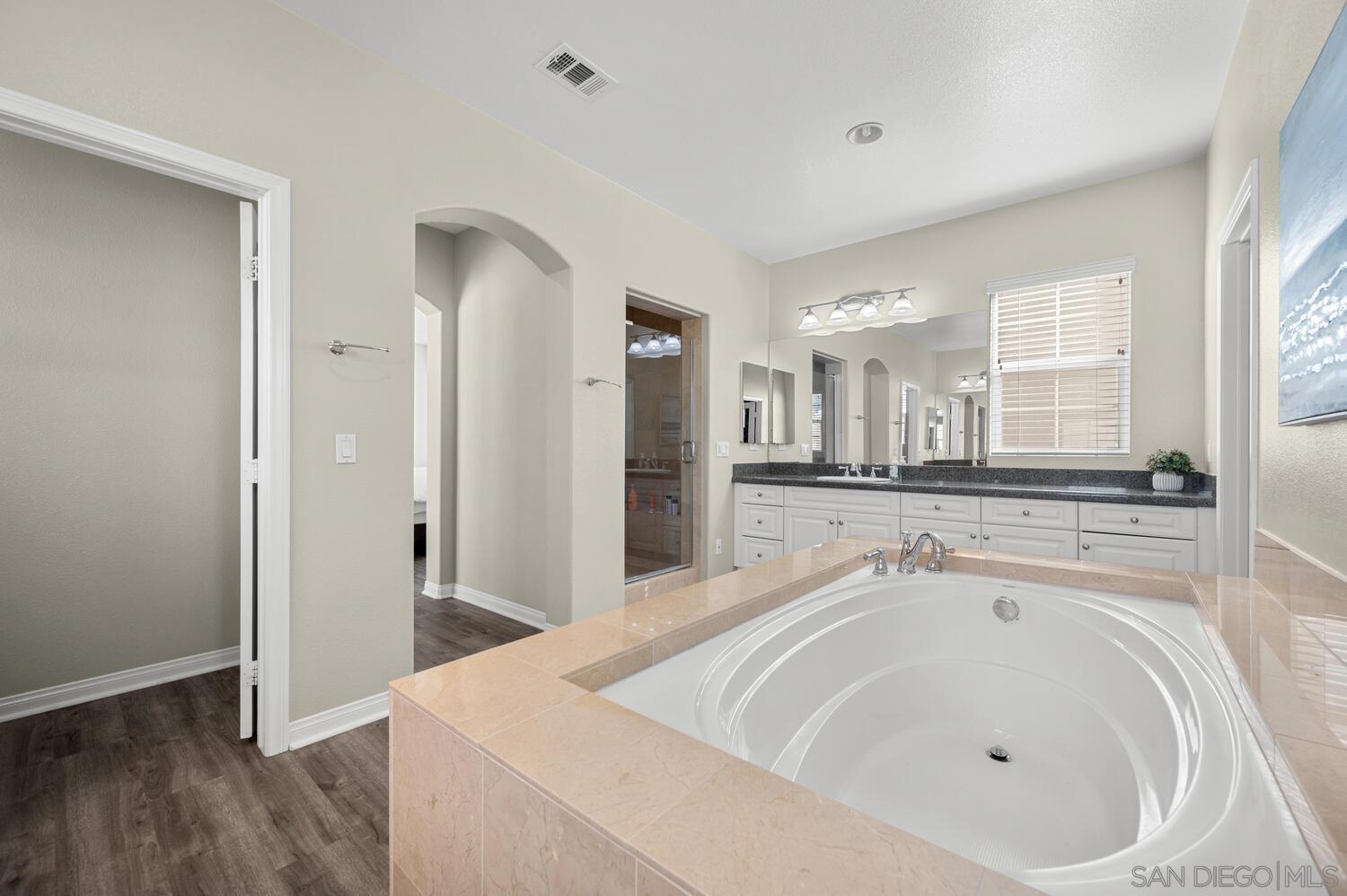 Detail Gallery Image 35 of 71 For 17314  Eagle Canyon Pl, San Diego,  CA 92127 - 4 Beds | 4/1 Baths