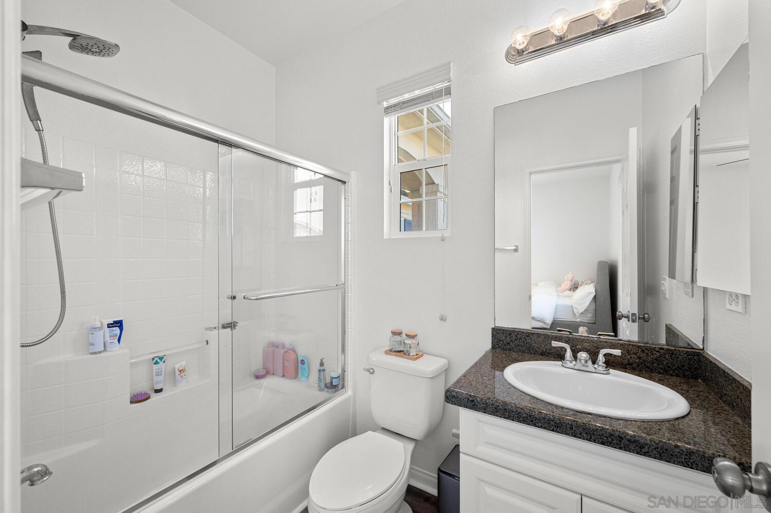 Detail Gallery Image 43 of 71 For 17314  Eagle Canyon Pl, San Diego,  CA 92127 - 4 Beds | 4/1 Baths