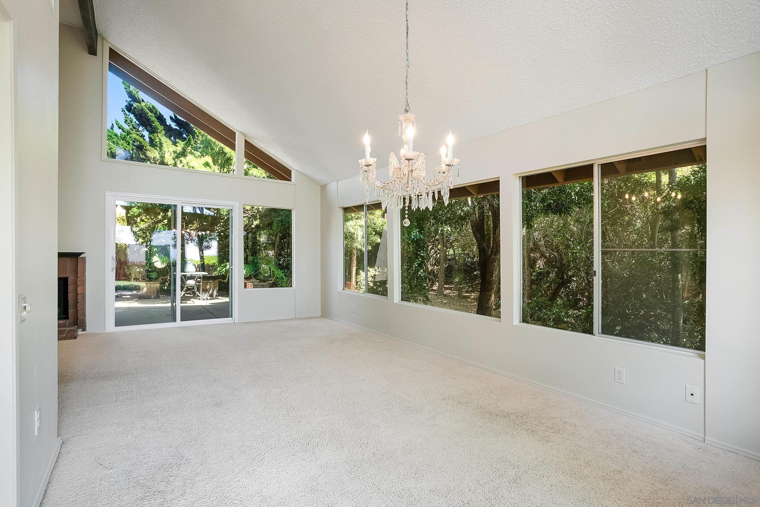 Detail Gallery Image 24 of 26 For 7415  Caminito Rialto, La Jolla,  CA 92037 - 3 Beds | 2 Baths