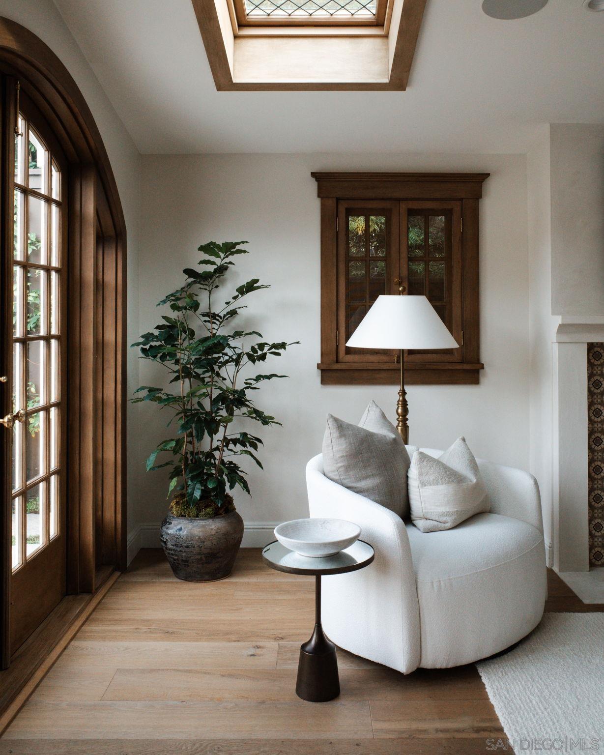 Detail Gallery Image 13 of 63 For 660  Margarita, Coronado,  CA 92118 - 4 Beds | 3/2 Baths