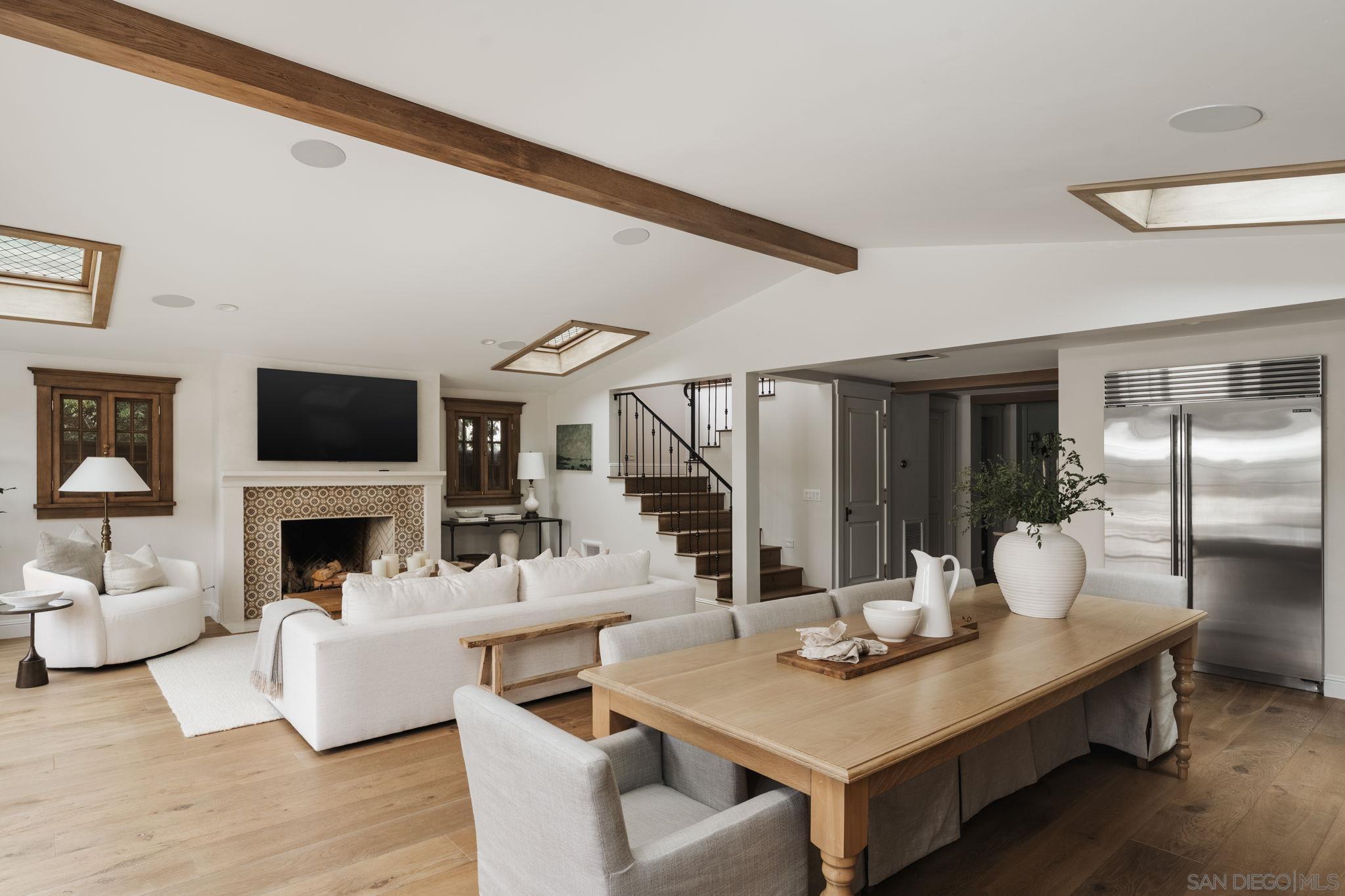 Detail Gallery Image 16 of 63 For 660  Margarita, Coronado,  CA 92118 - 4 Beds | 3/2 Baths