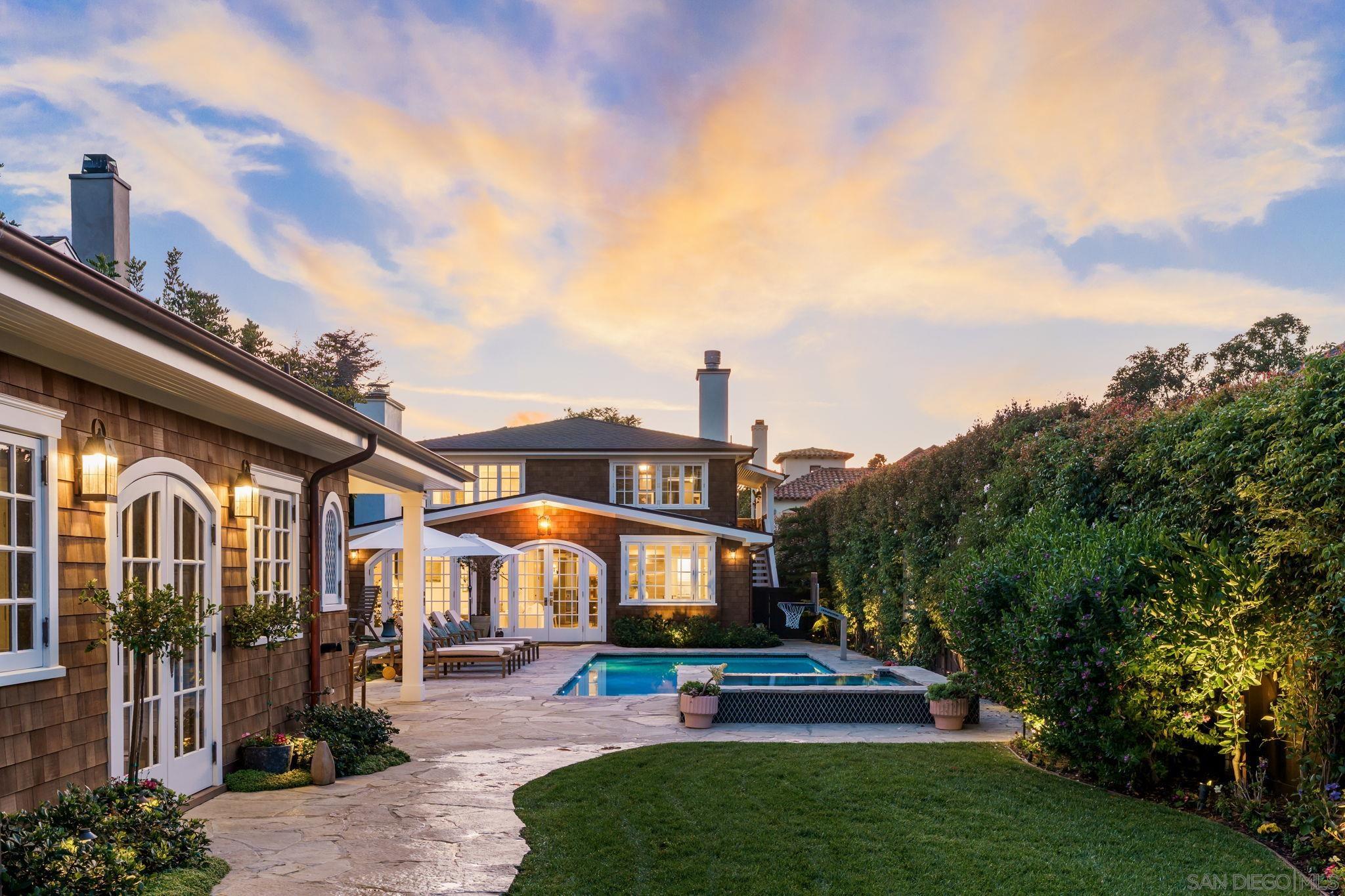 Detail Gallery Image 5 of 63 For 660  Margarita, Coronado,  CA 92118 - 4 Beds | 3/2 Baths