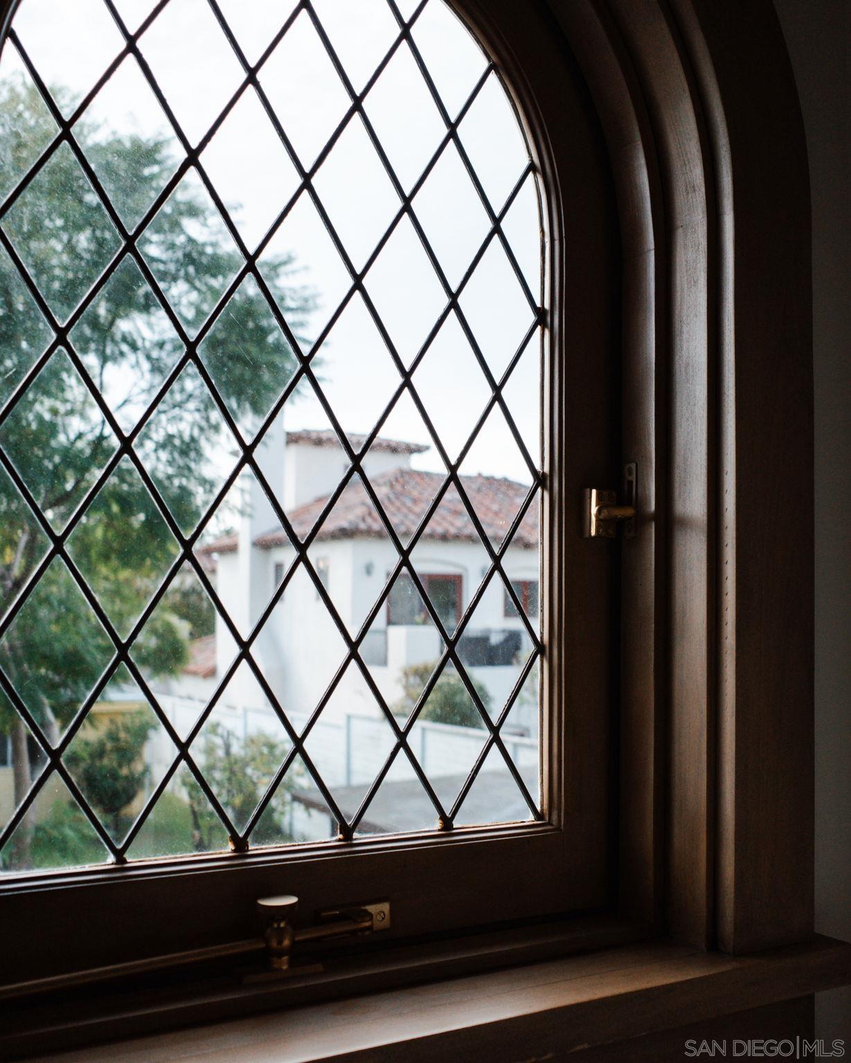 Detail Gallery Image 42 of 63 For 660  Margarita, Coronado,  CA 92118 - 4 Beds | 3/2 Baths