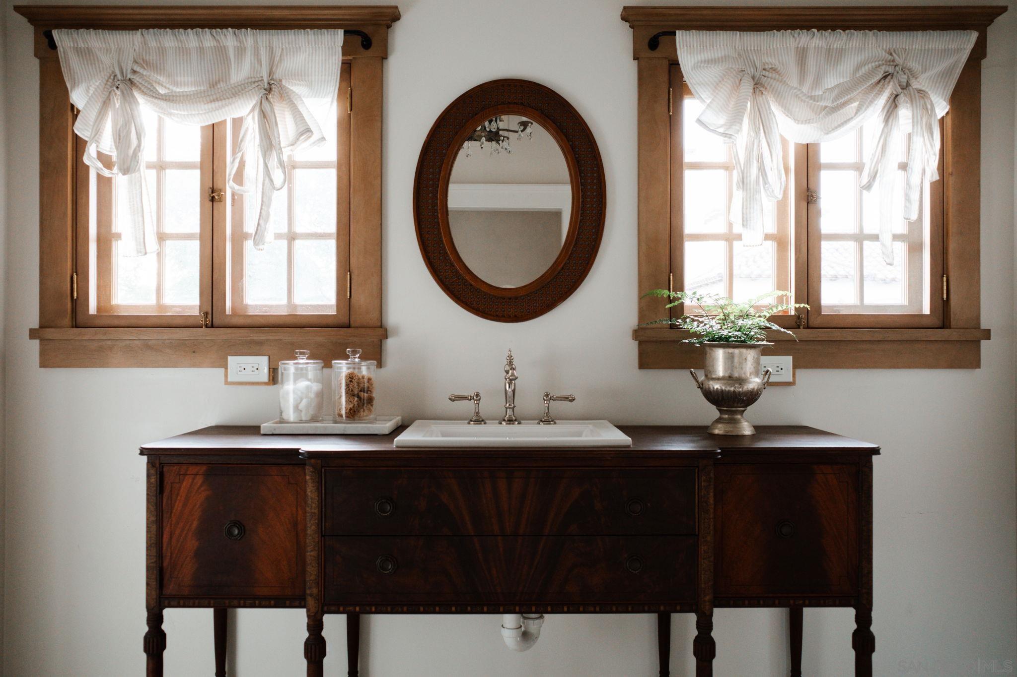 Detail Gallery Image 44 of 63 For 660  Margarita, Coronado,  CA 92118 - 4 Beds | 3/2 Baths