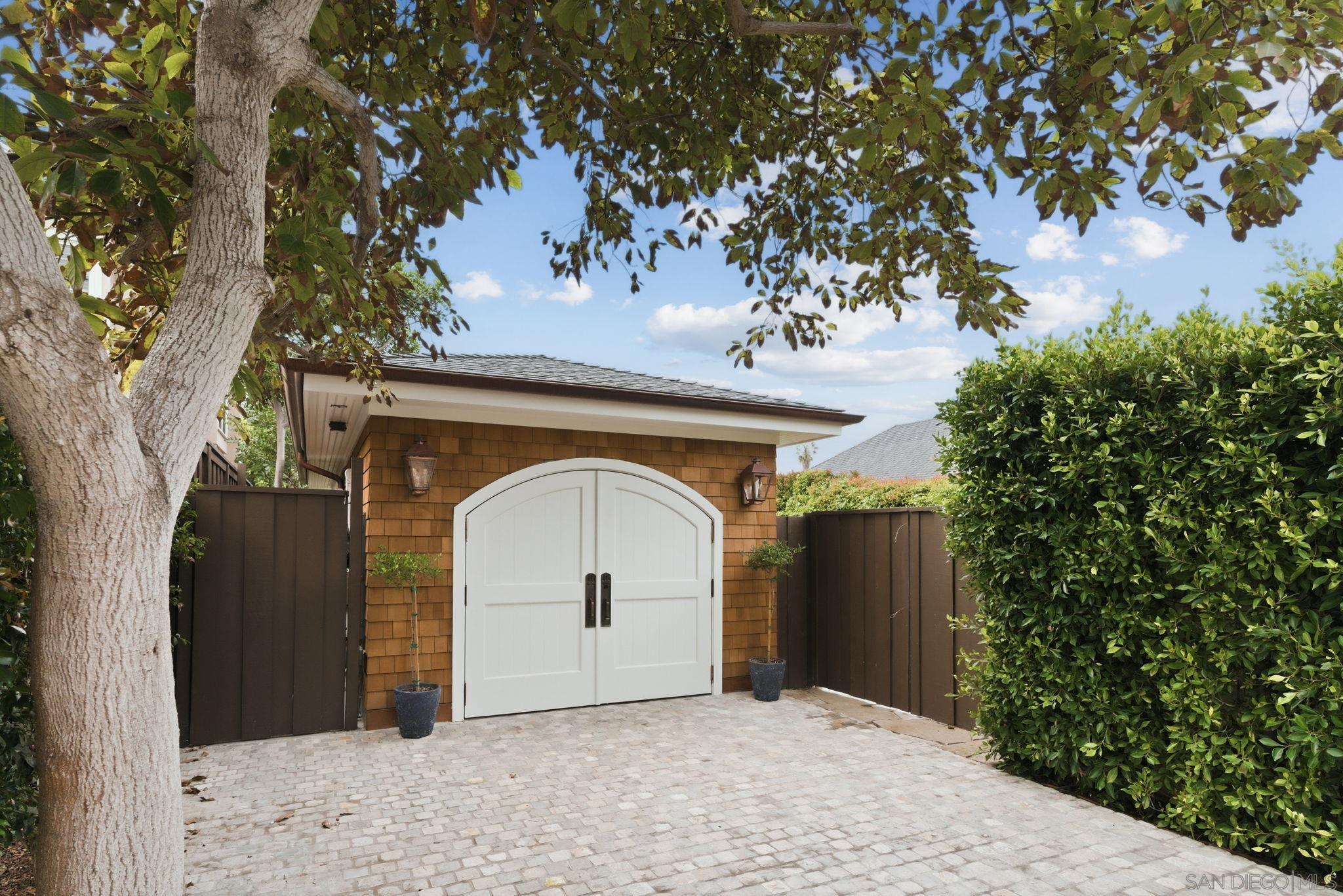 Detail Gallery Image 50 of 63 For 660  Margarita, Coronado,  CA 92118 - 4 Beds | 3/2 Baths