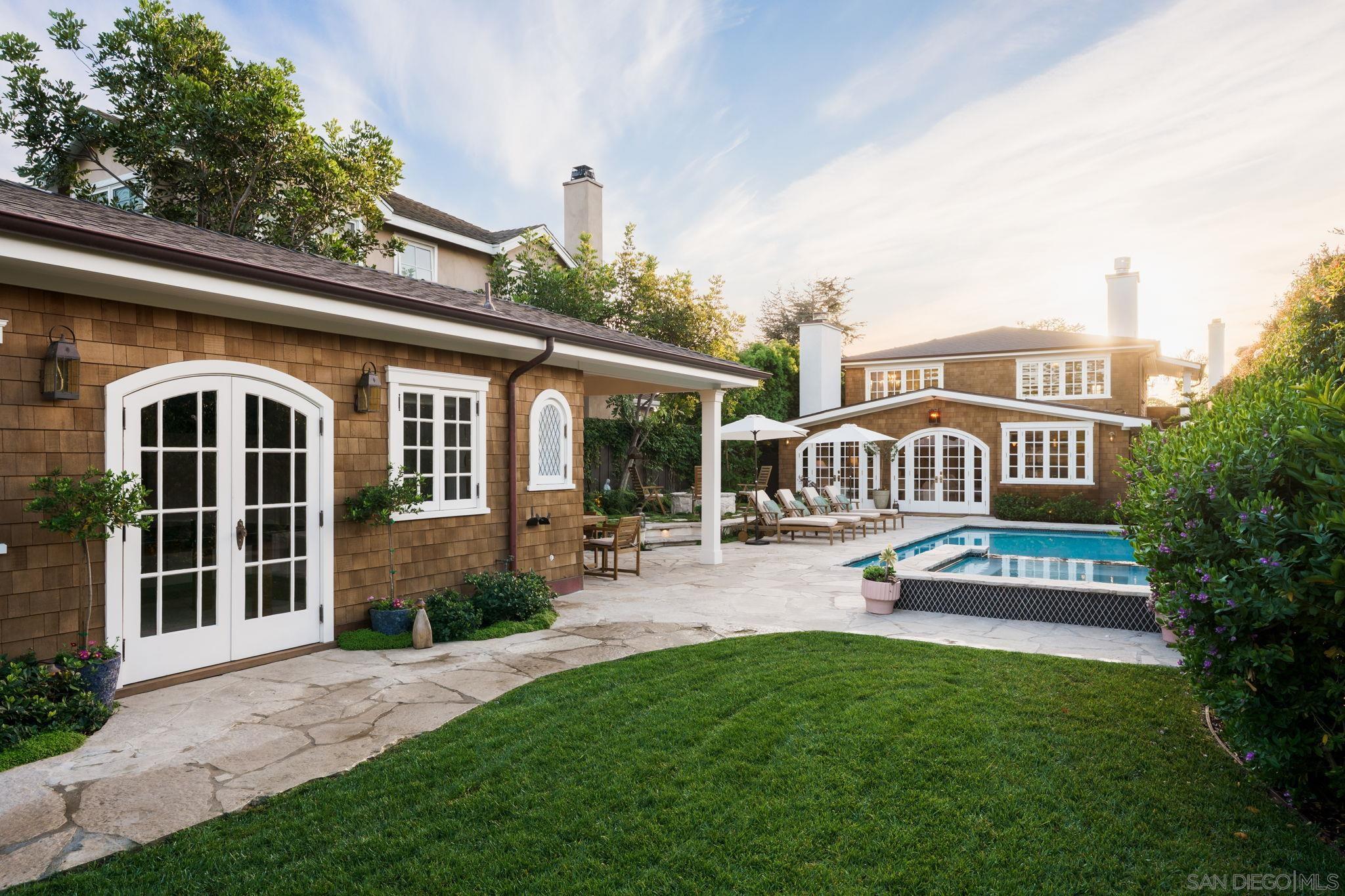 Detail Gallery Image 7 of 63 For 660  Margarita, Coronado,  CA 92118 - 4 Beds | 3/2 Baths