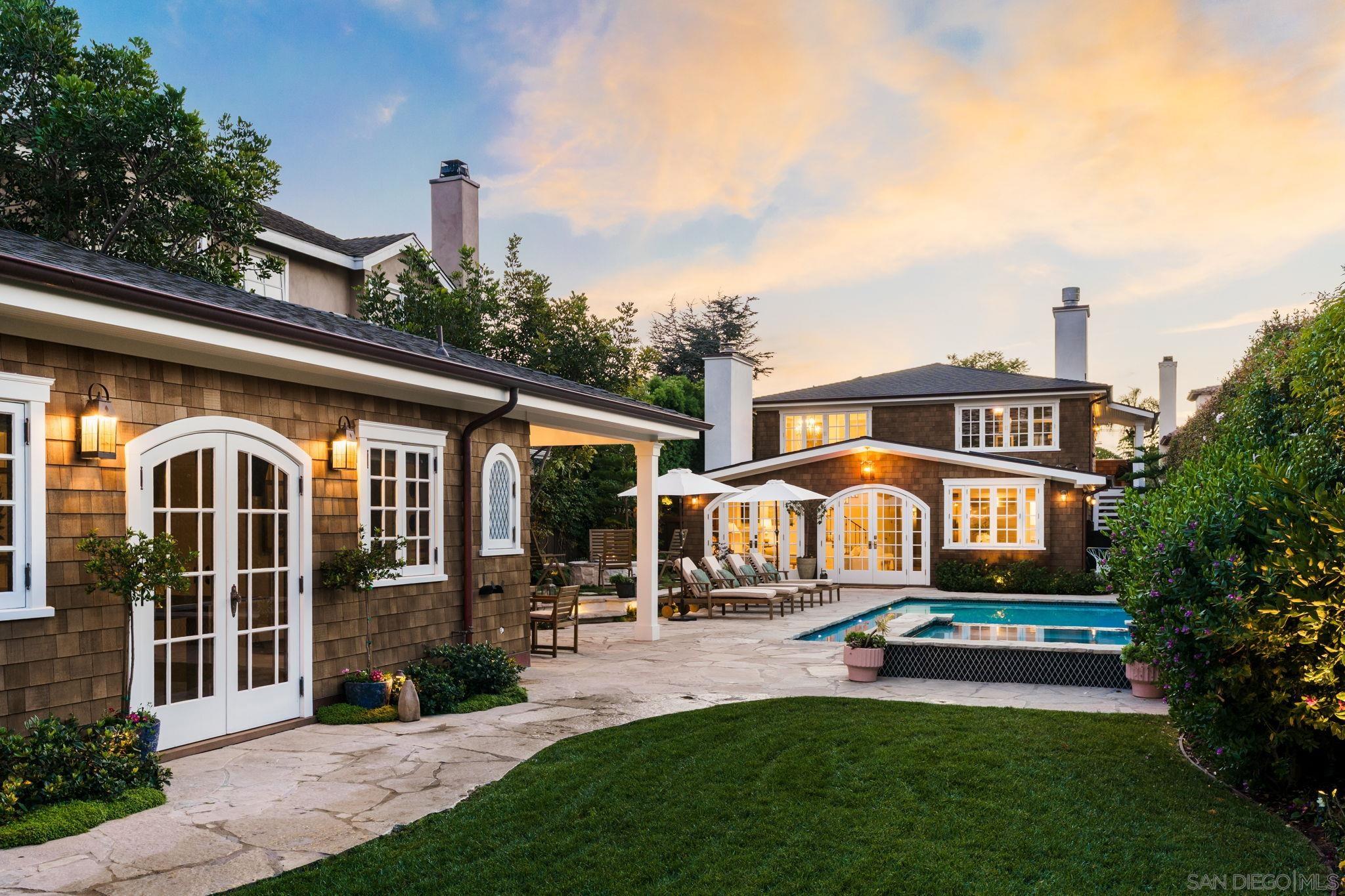 Detail Gallery Image 9 of 63 For 660  Margarita, Coronado,  CA 92118 - 4 Beds | 3/2 Baths