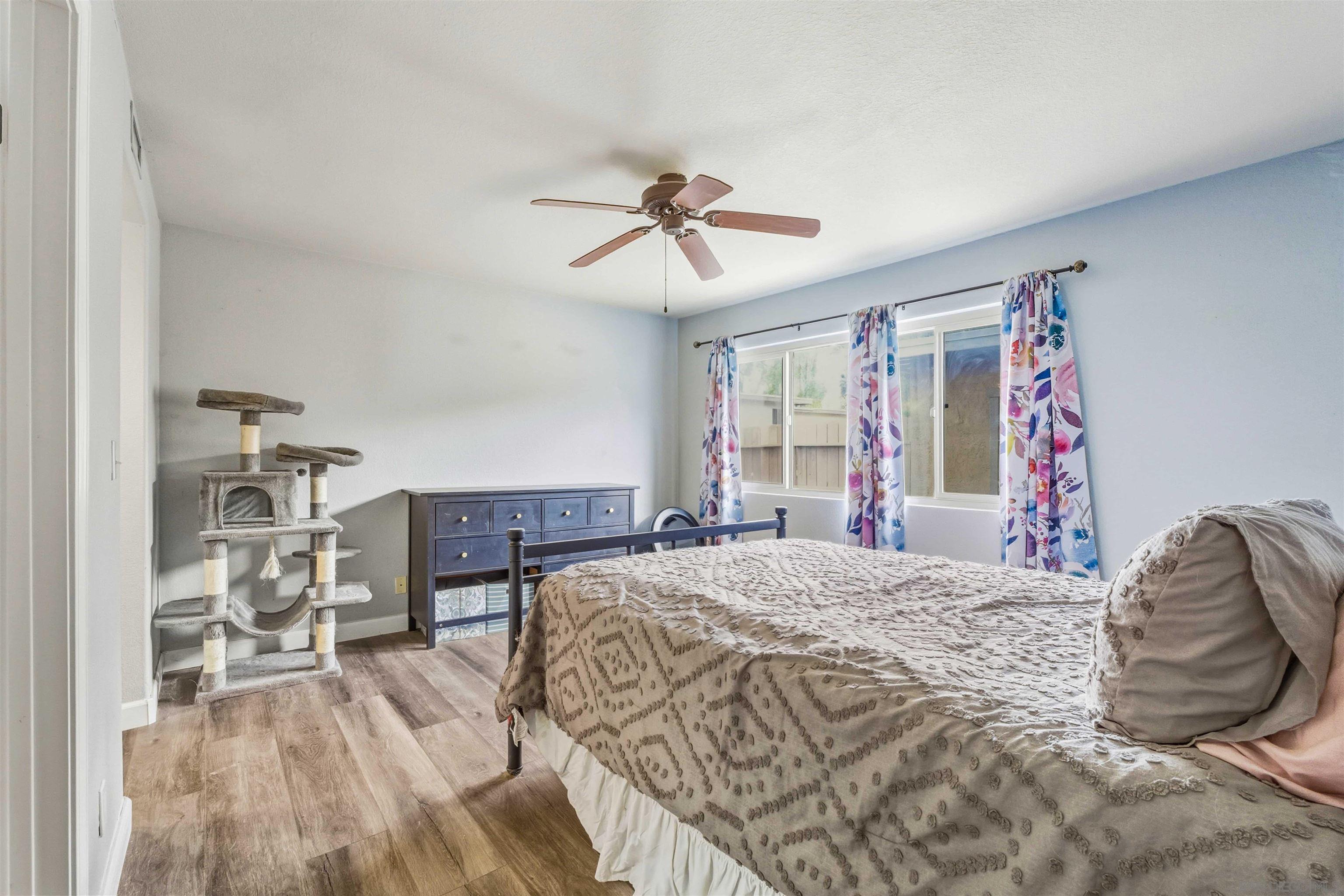 Detail Gallery Image 13 of 26 For 1415 N Broadway  a,  Escondido,  CA 92026 - 2 Beds | 2 Baths