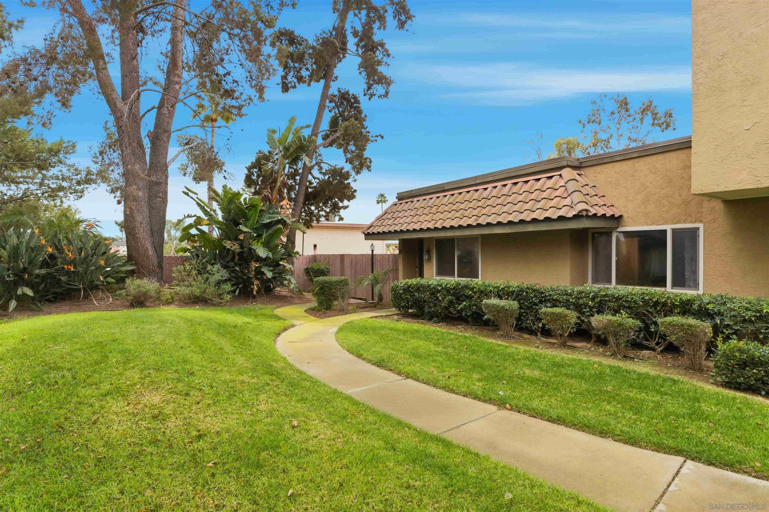 Detail Gallery Image 25 of 26 For 1415 N Broadway  a,  Escondido,  CA 92026 - 2 Beds | 2 Baths